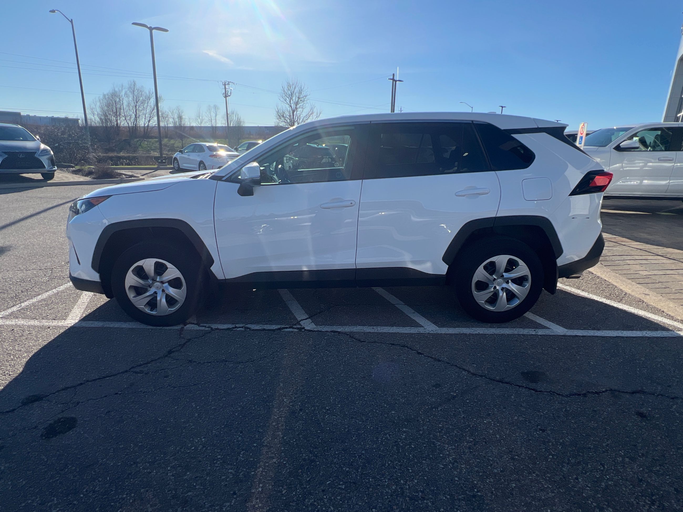 Toyota RAV4  2022 à Bolton, Ontario