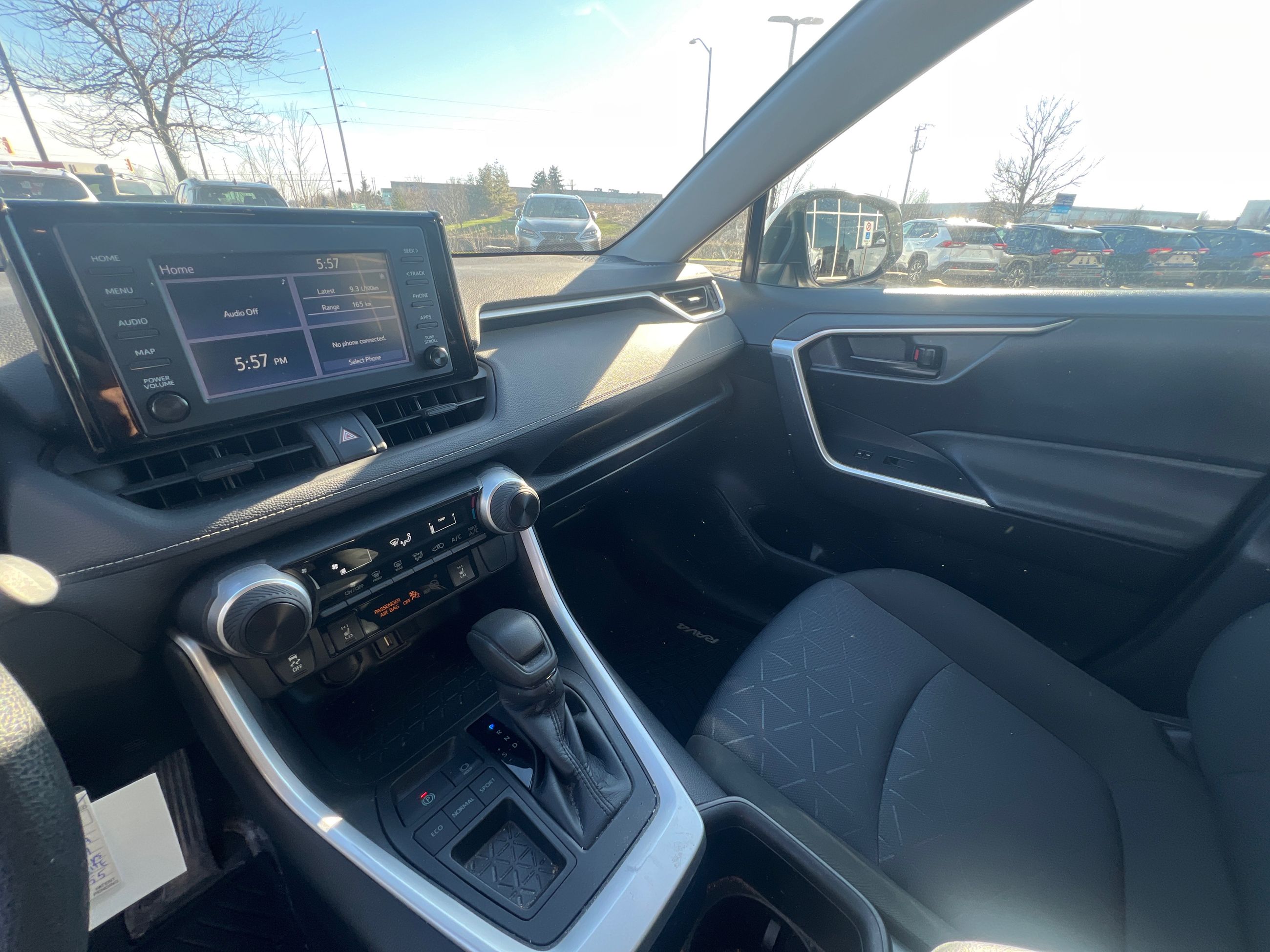 Toyota RAV4  2022 à Bolton, Ontario