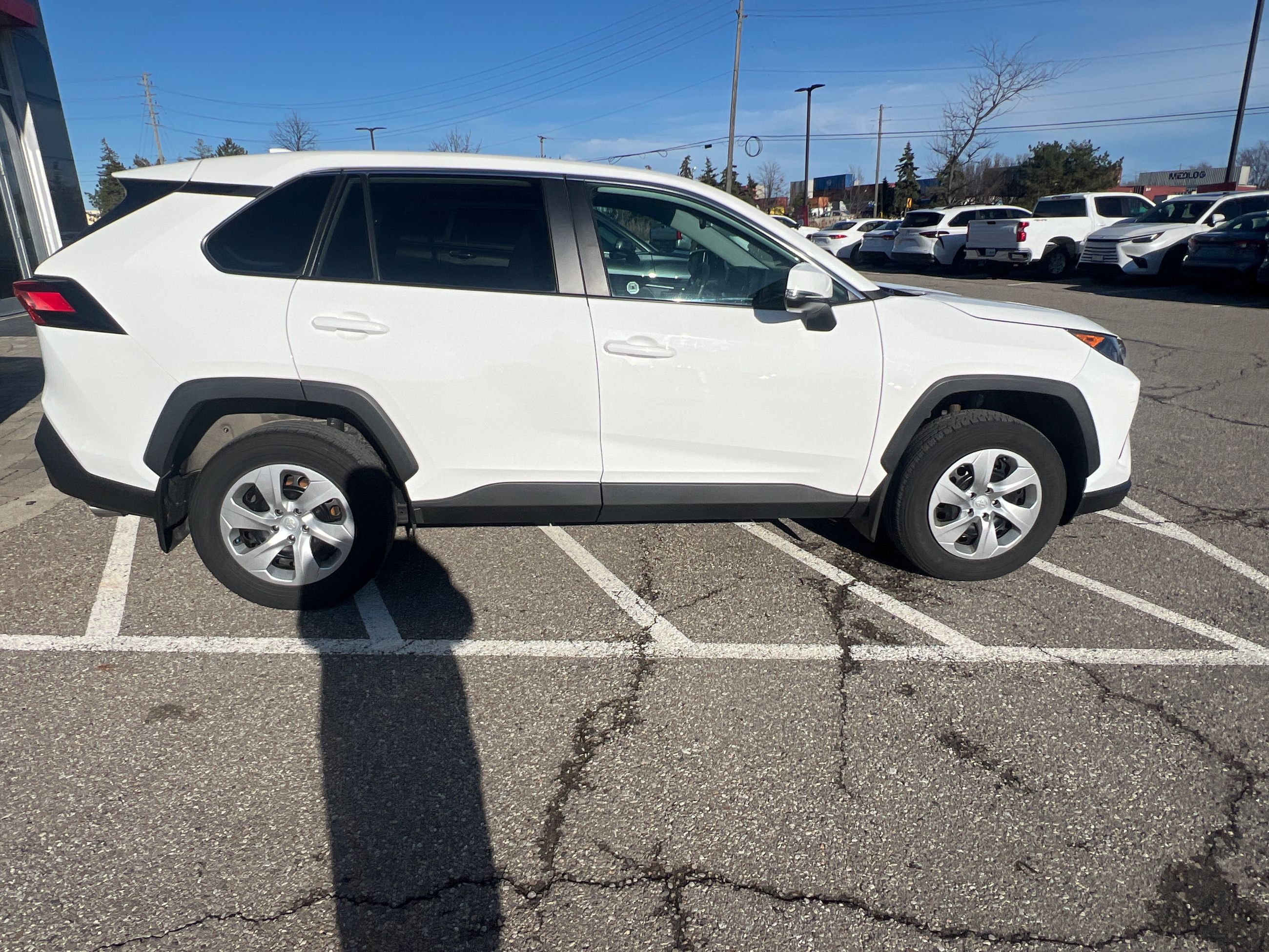 Toyota RAV4  2022 à Bolton, Ontario