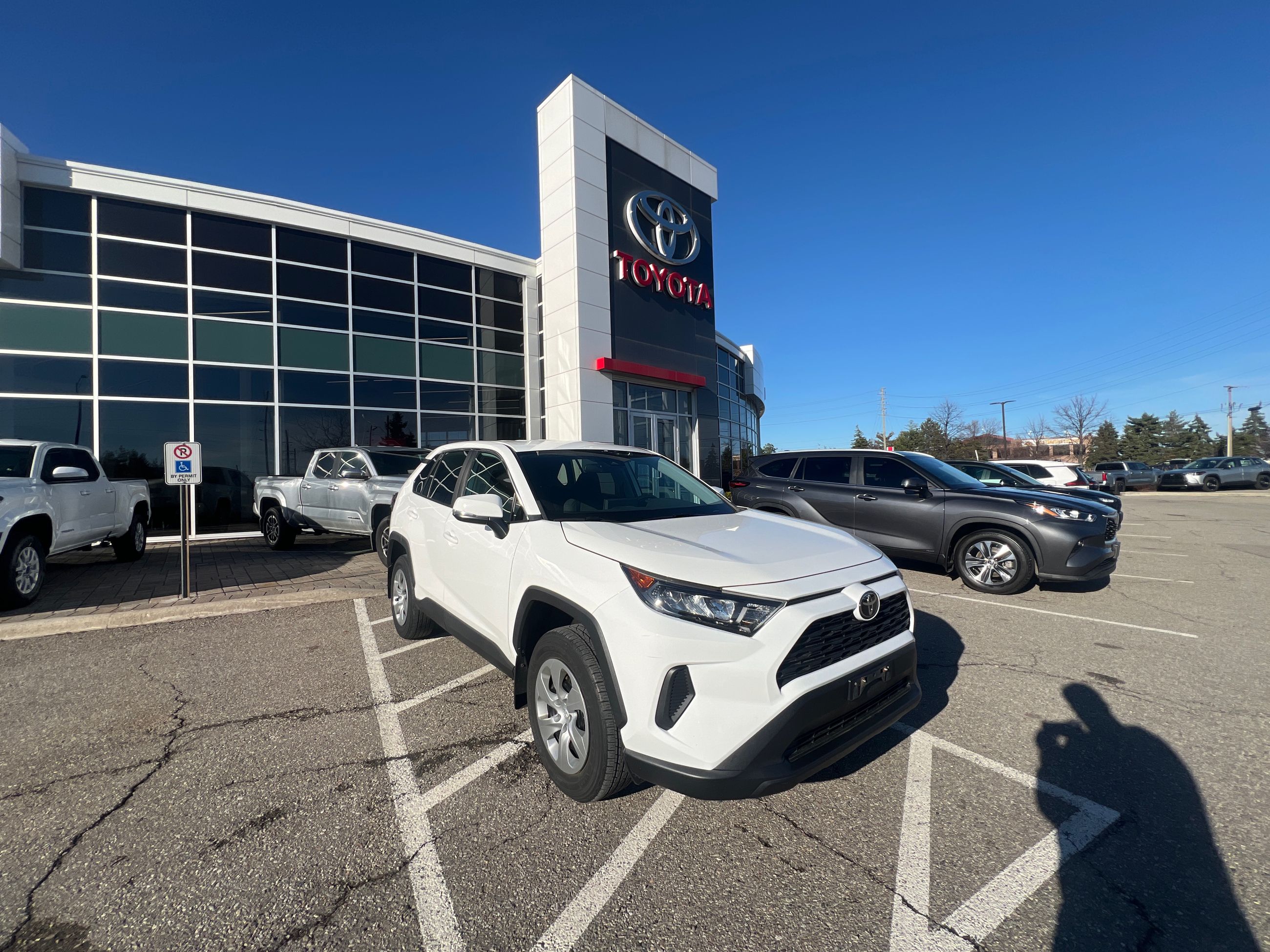 Toyota RAV4  2022 à Bolton, Ontario