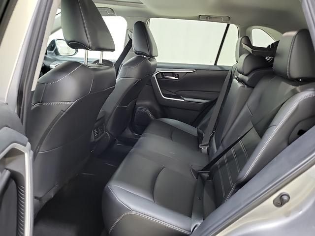 Toyota RAV4  2023 à Regina, Saskatchewan