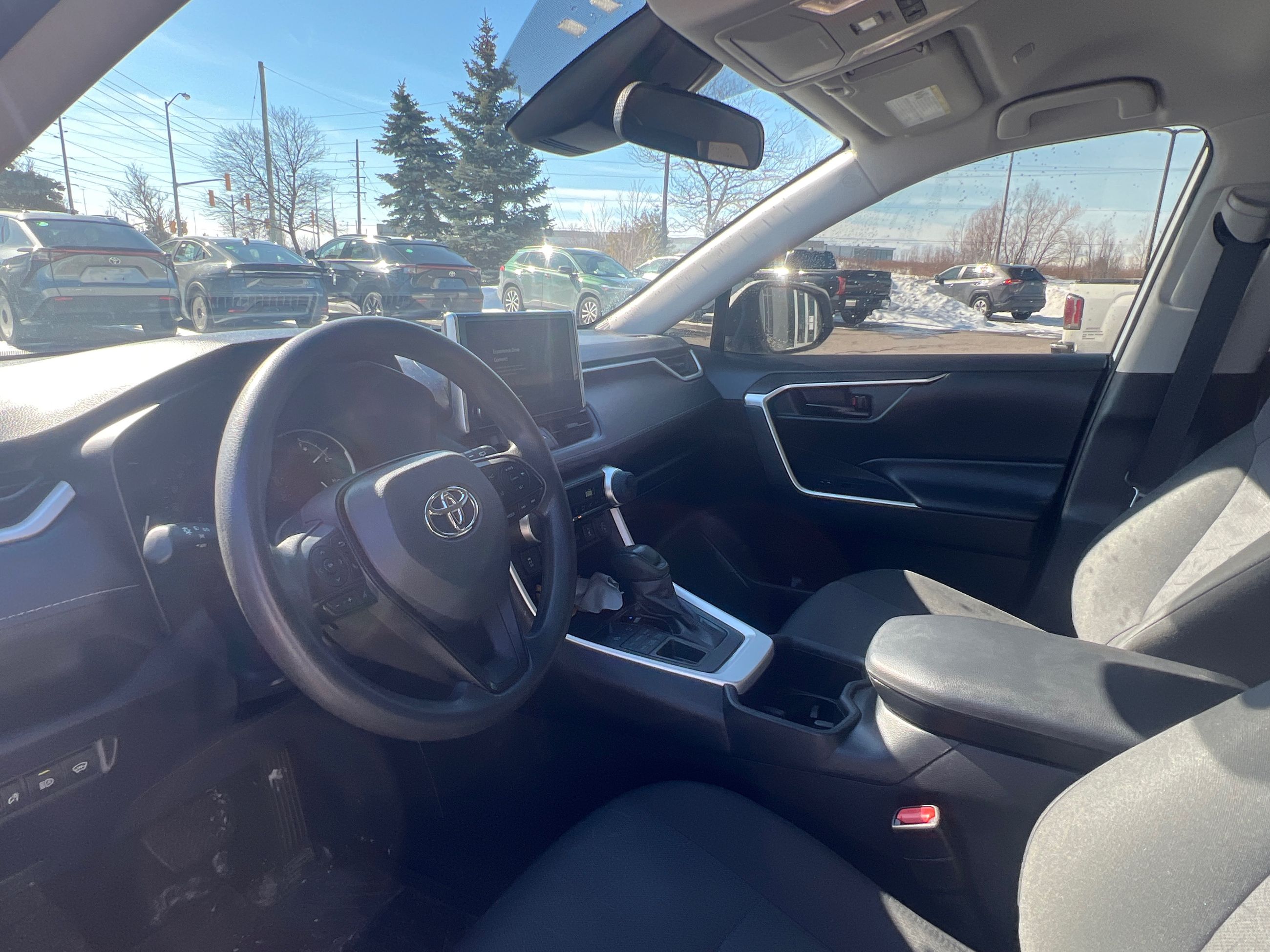 Toyota RAV4  2024 à Bolton, Ontario