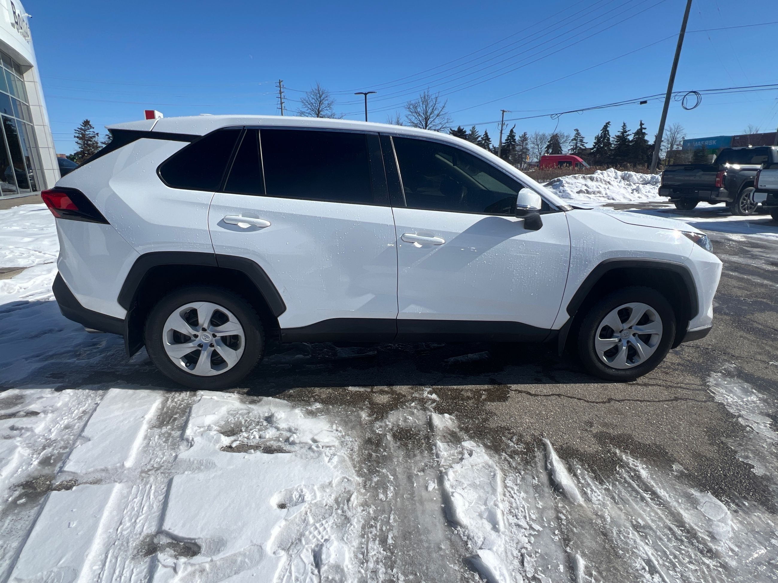 Toyota RAV4  2024 à Bolton, Ontario