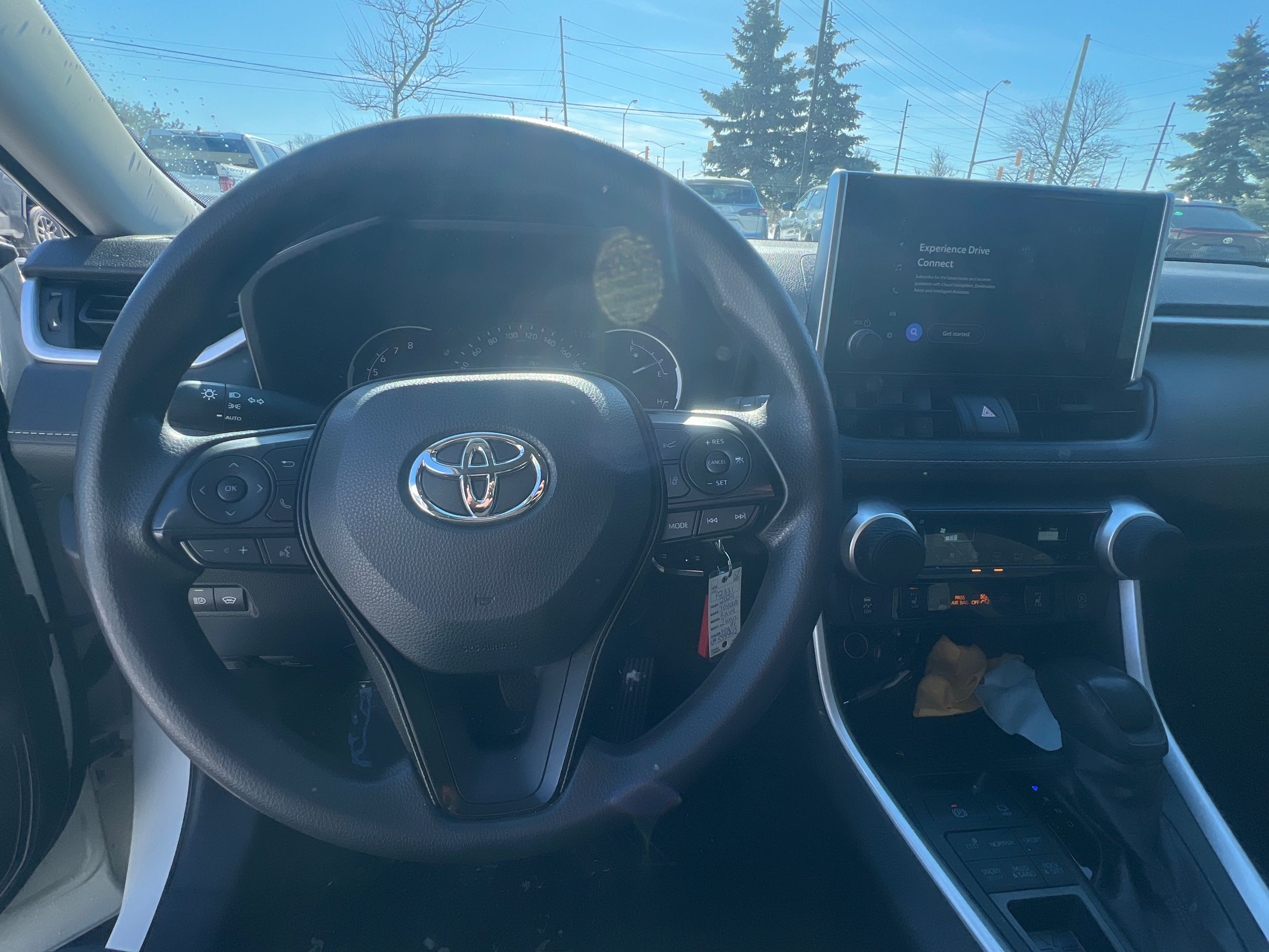 Toyota RAV4  2024 à Bolton, Ontario