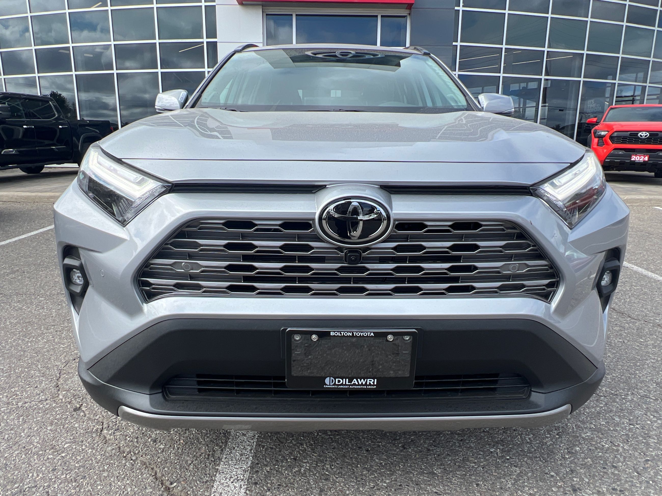 Toyota RAV4  2025 à Bolton, Ontario