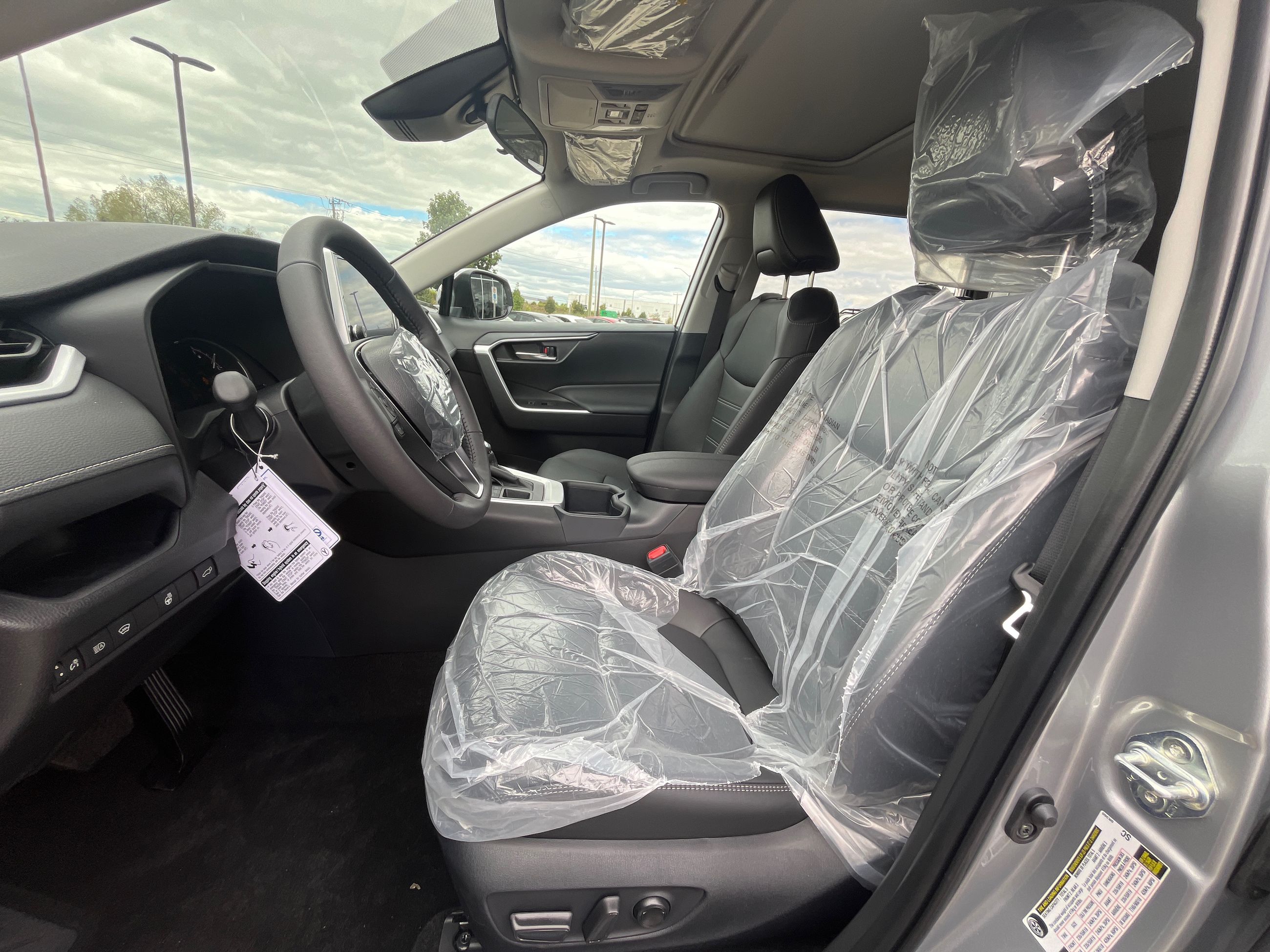 Toyota RAV4  2025 à Bolton, Ontario