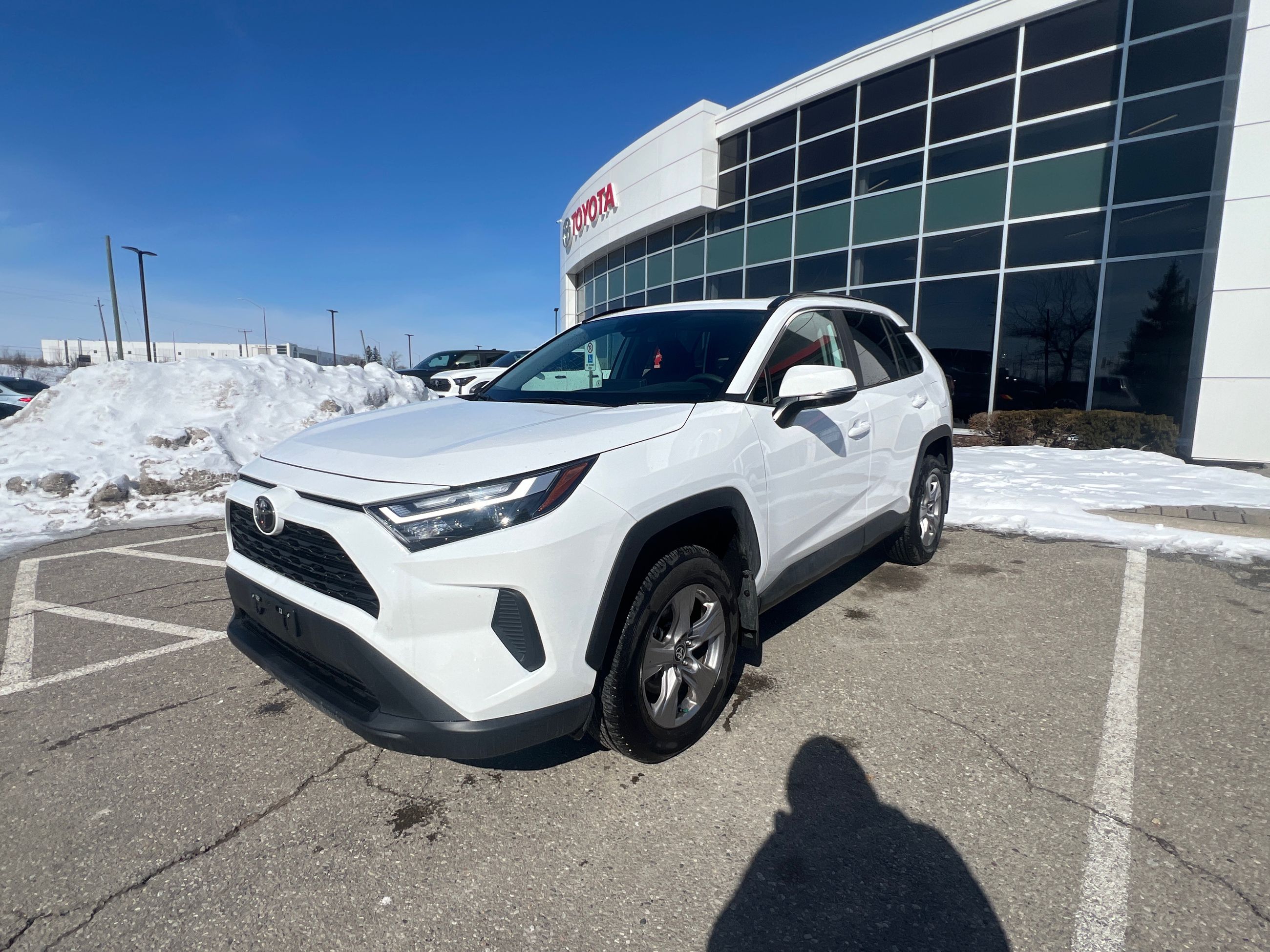 Toyota RAV4  2025 à Bolton, Ontario