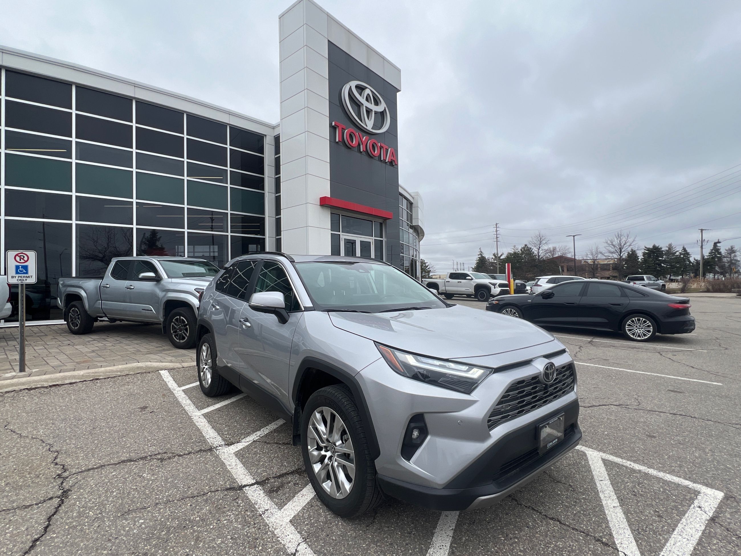 2025 Toyota RAV4