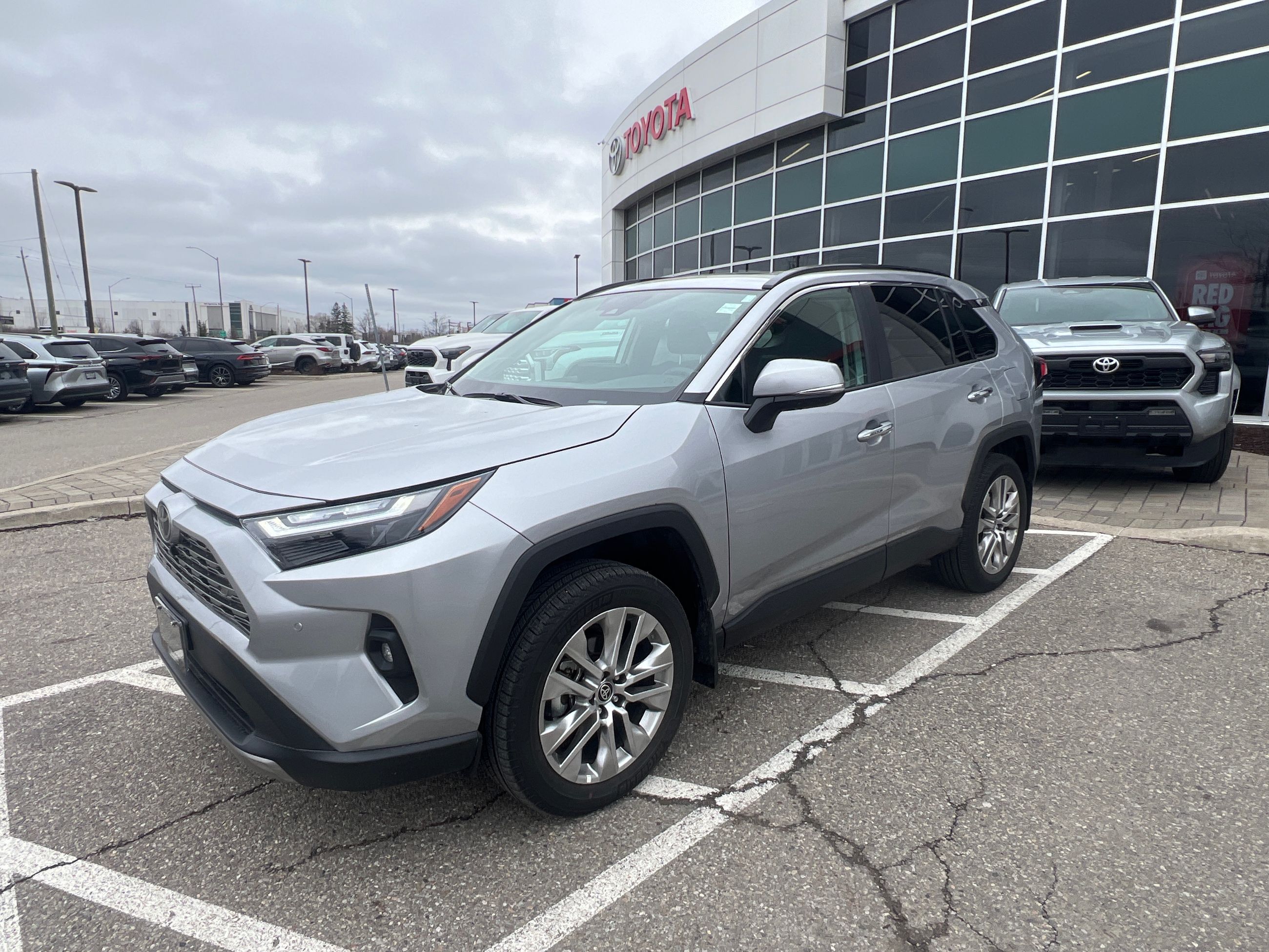 2025 Toyota RAV4