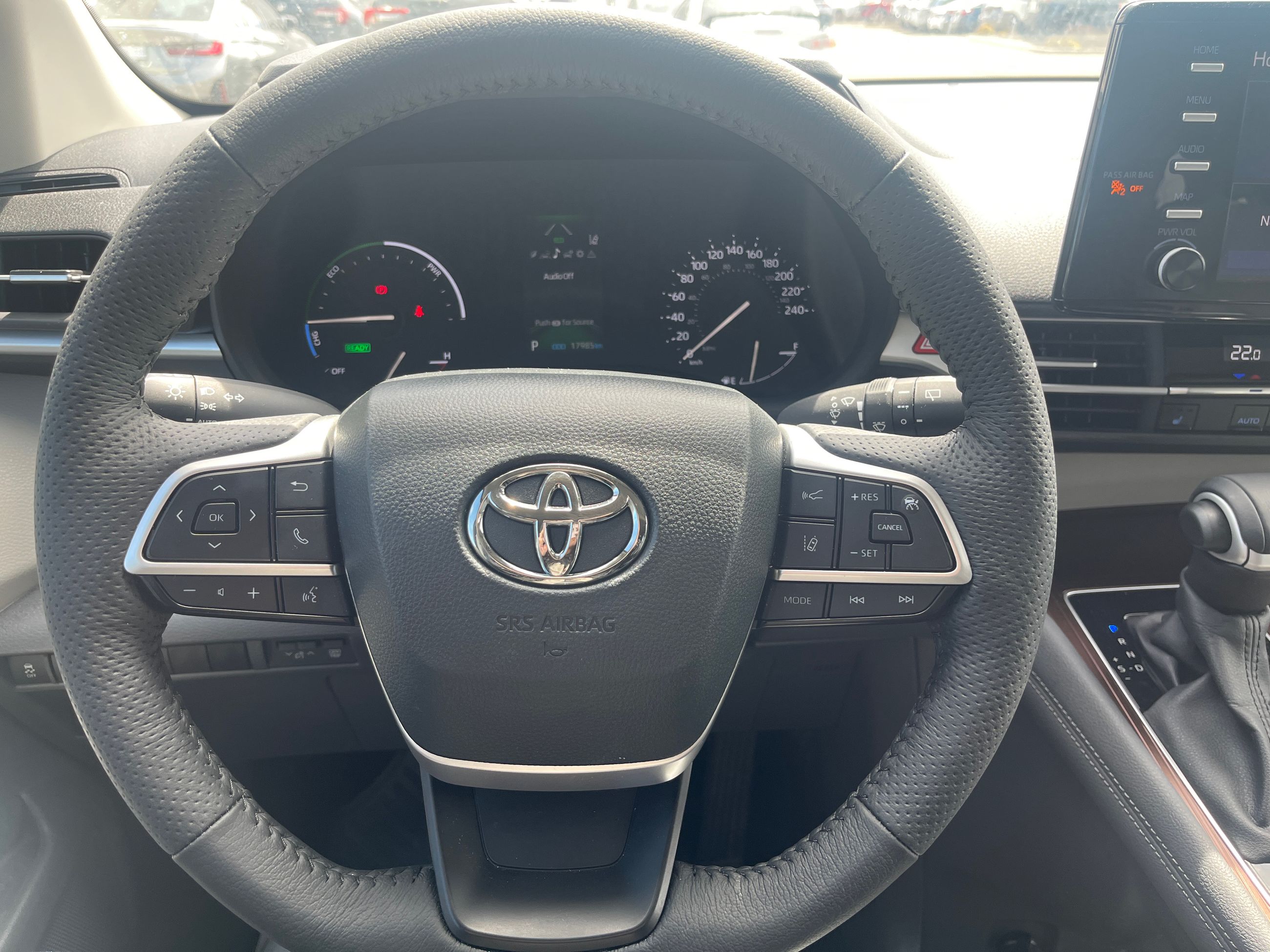 Toyota Sienna Hybrid  2024 à Bolton, Ontario