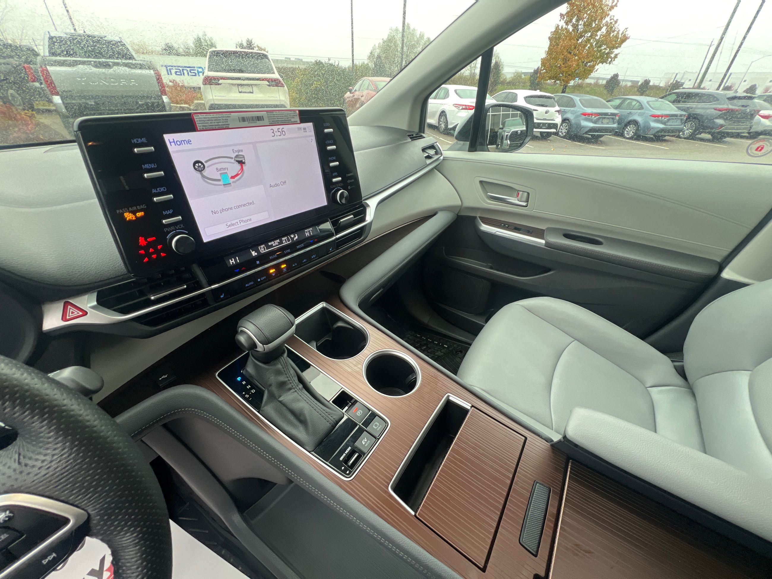 2024 Toyota Sienna Hybrid