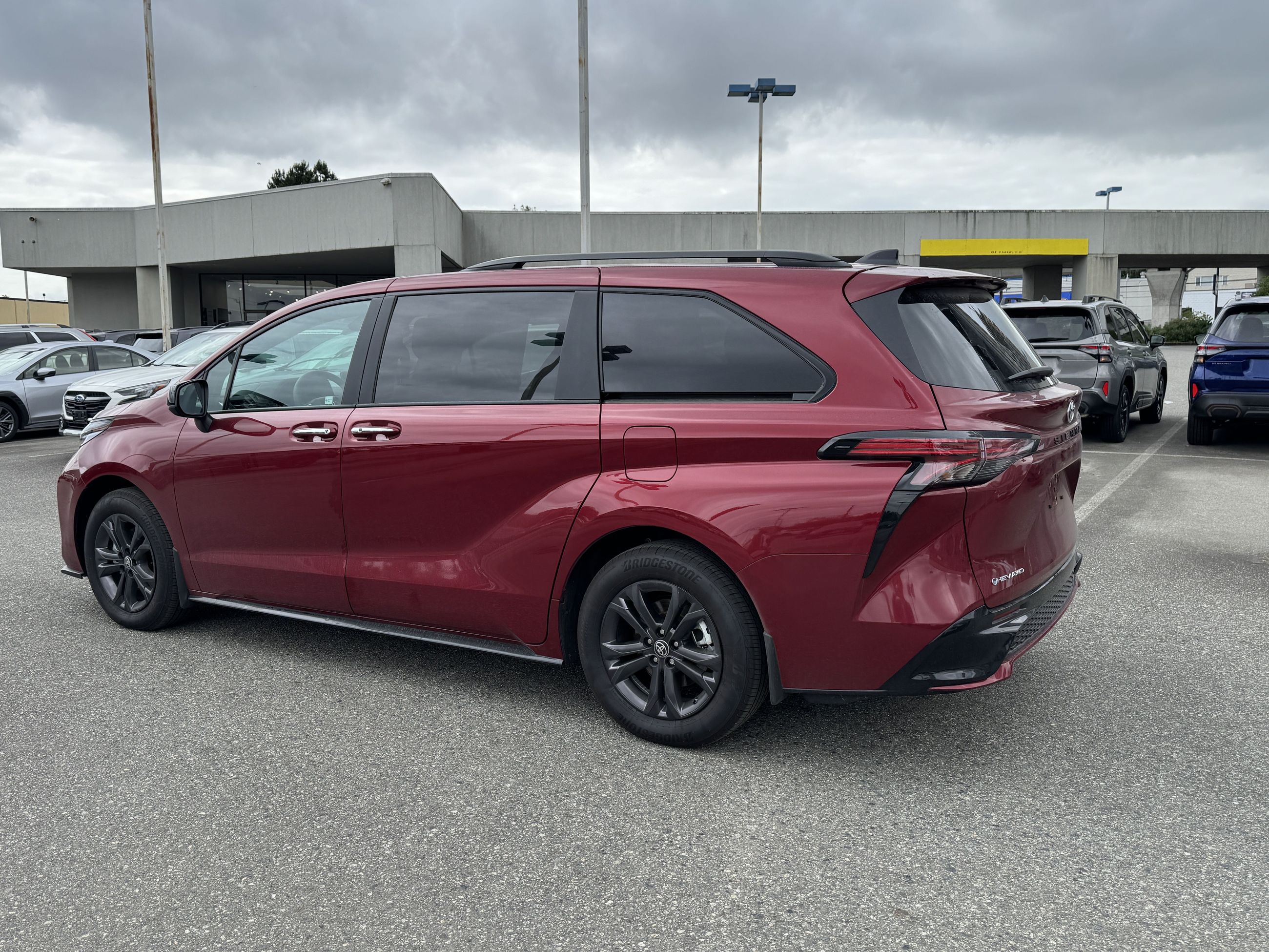 Toyota Sienna Hybrid  2025 à Vancouver, Colombie-Britannique