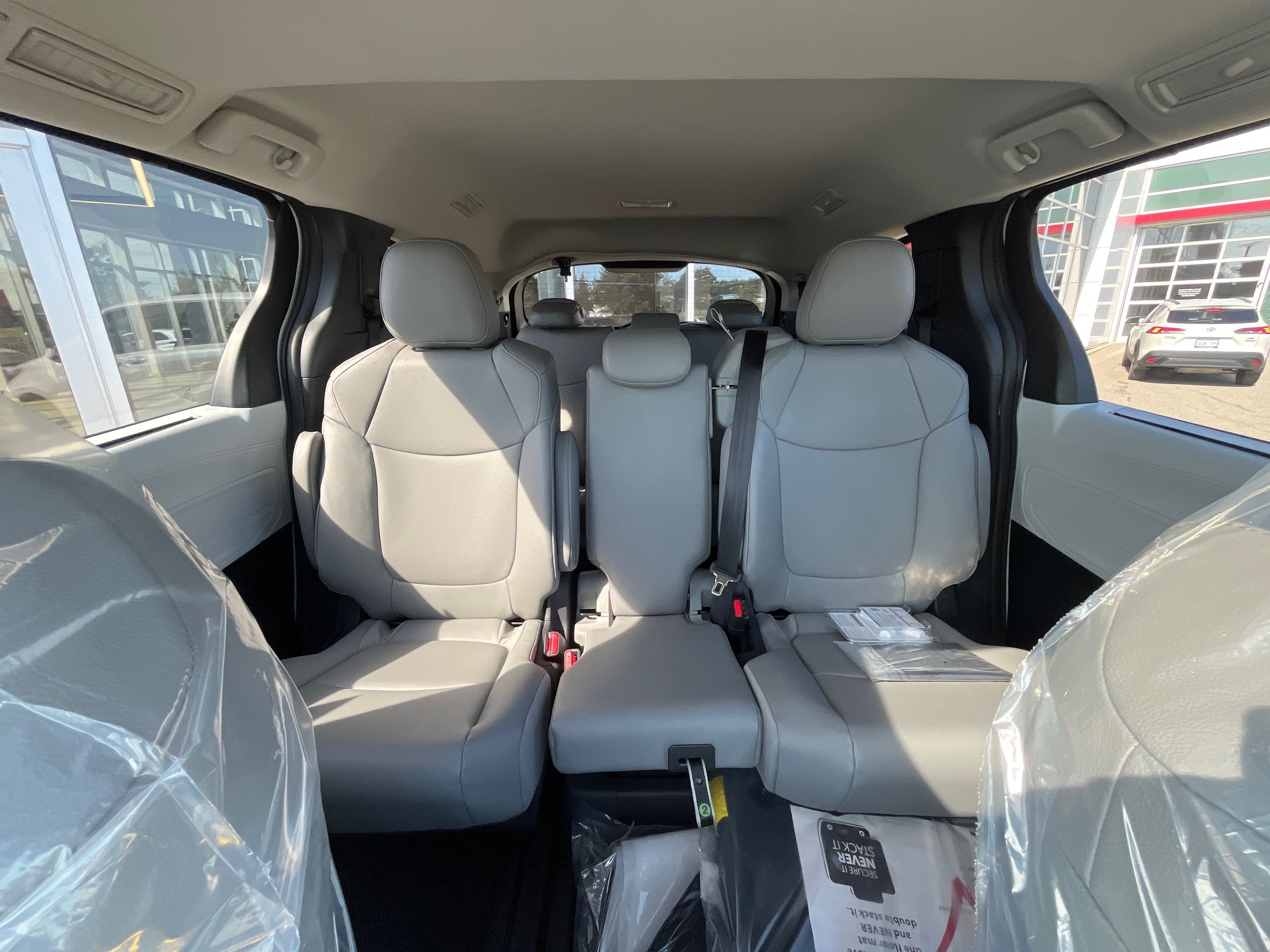 Toyota Sienna Hybrid  2026 à Bolton, Ontario