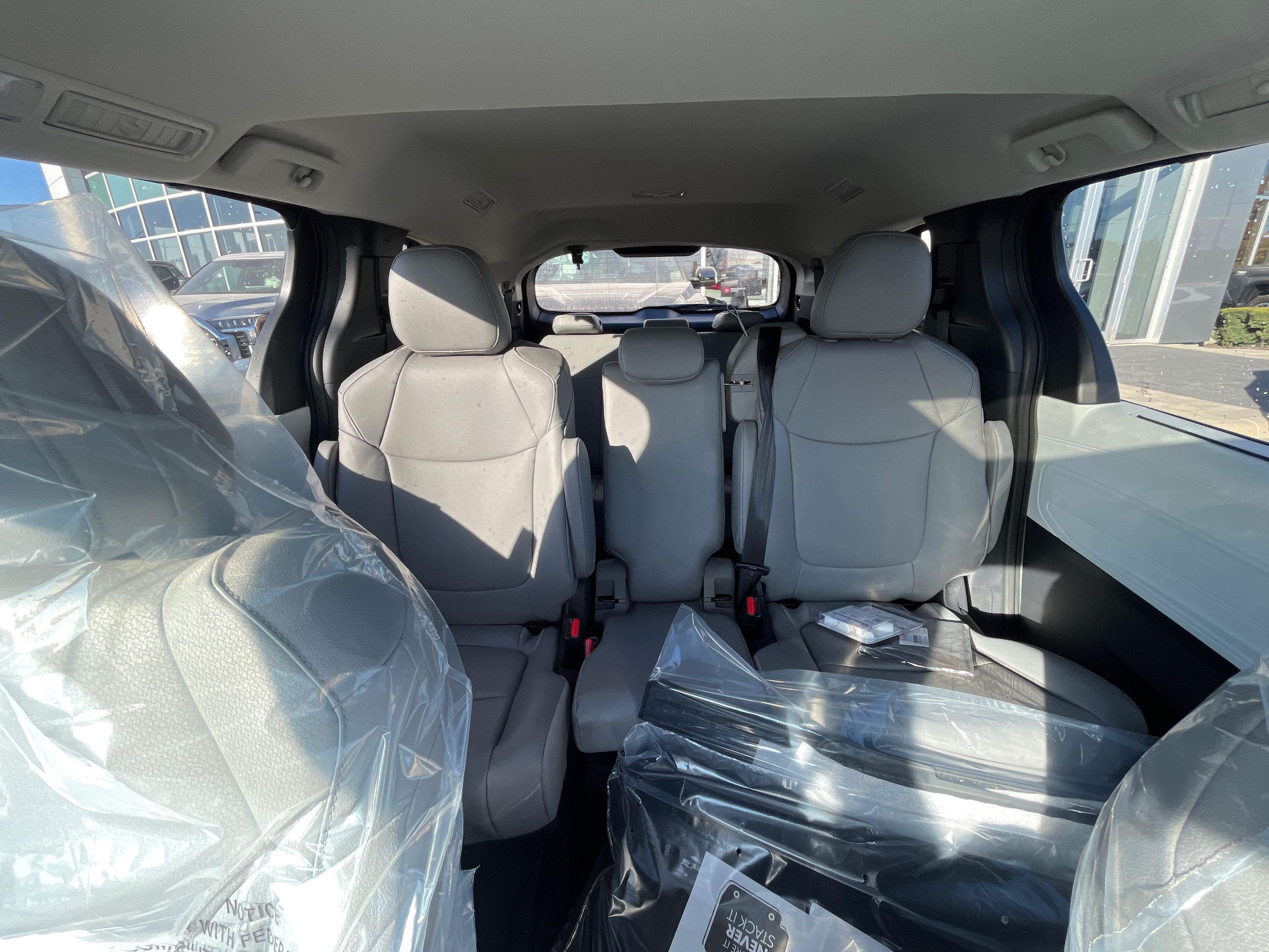 2026 Toyota Sienna Hybrid in Bolton, Ontario