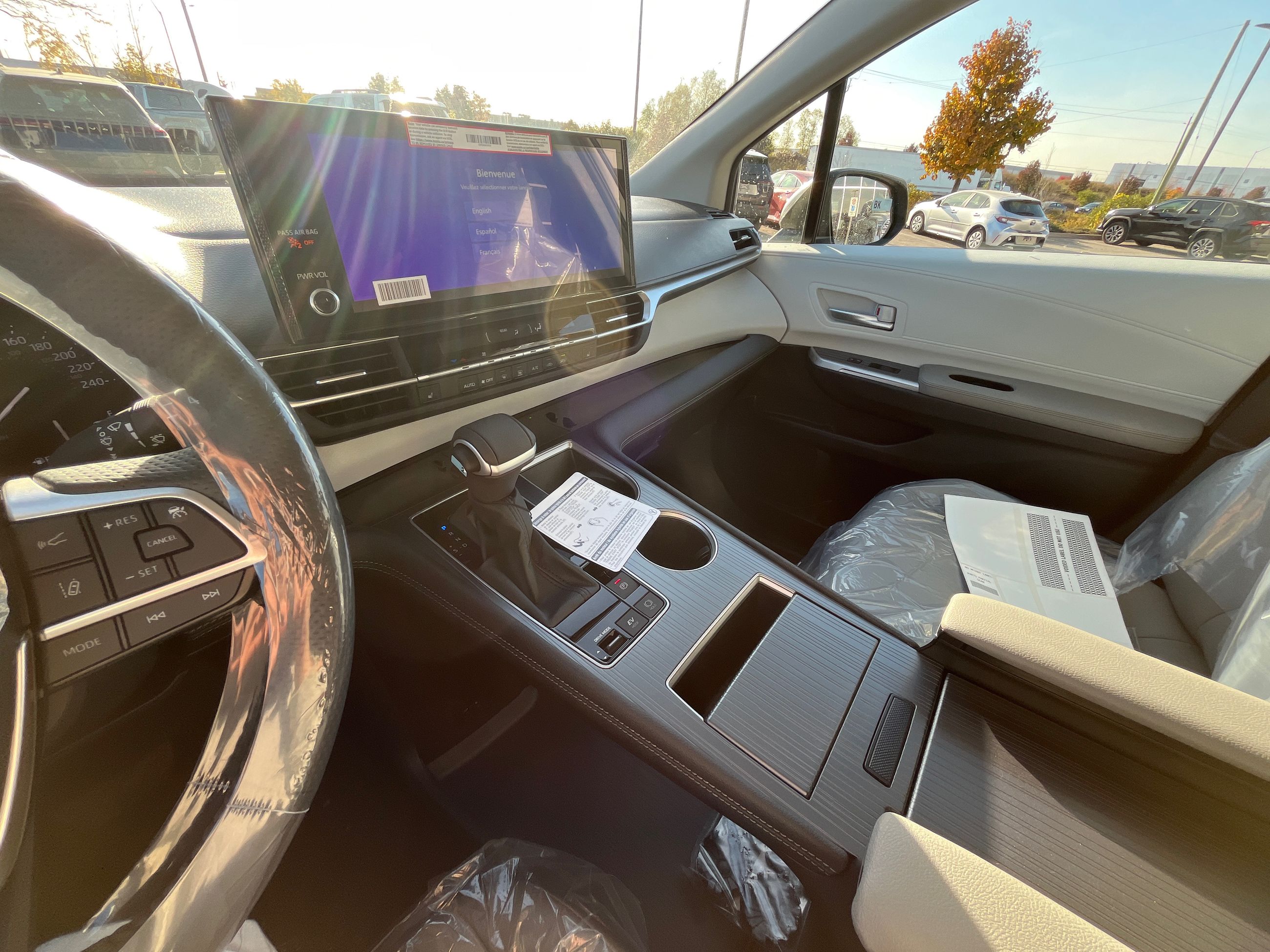 Toyota Sienna Hybrid  2026 à Bolton, Ontario
