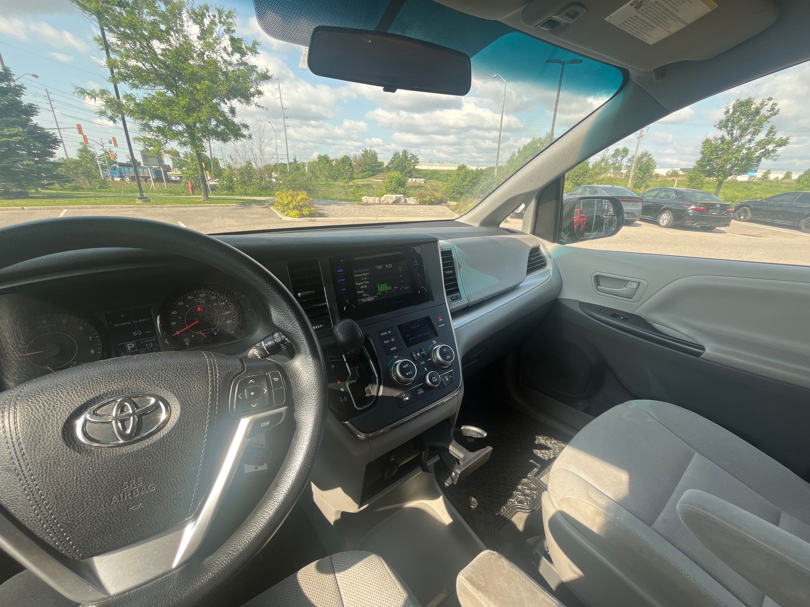 2016 Toyota Sienna in Bolton, Ontario