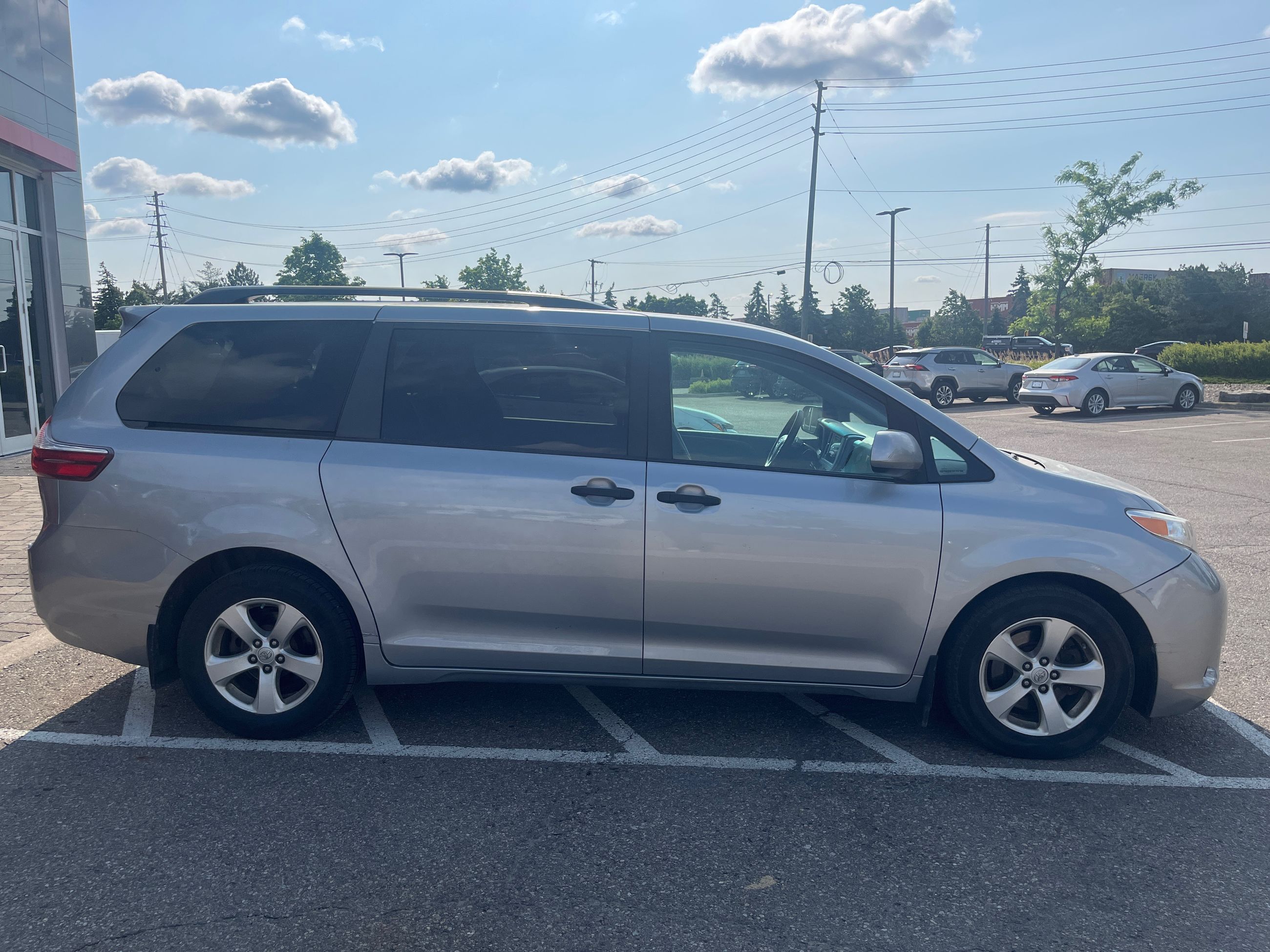 2016 Toyota Sienna in Bolton, Ontario