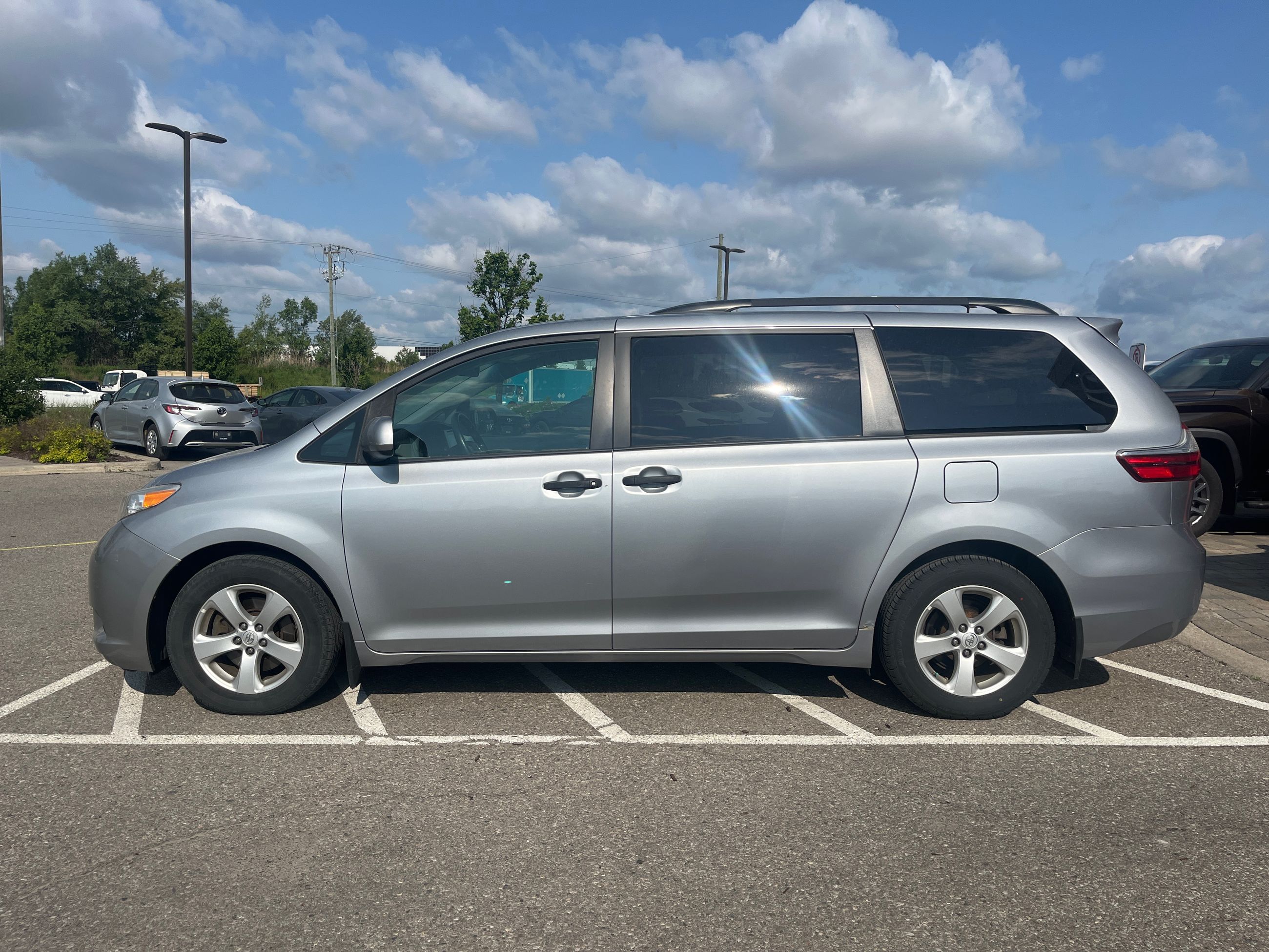 2016 Toyota Sienna in Bolton, Ontario