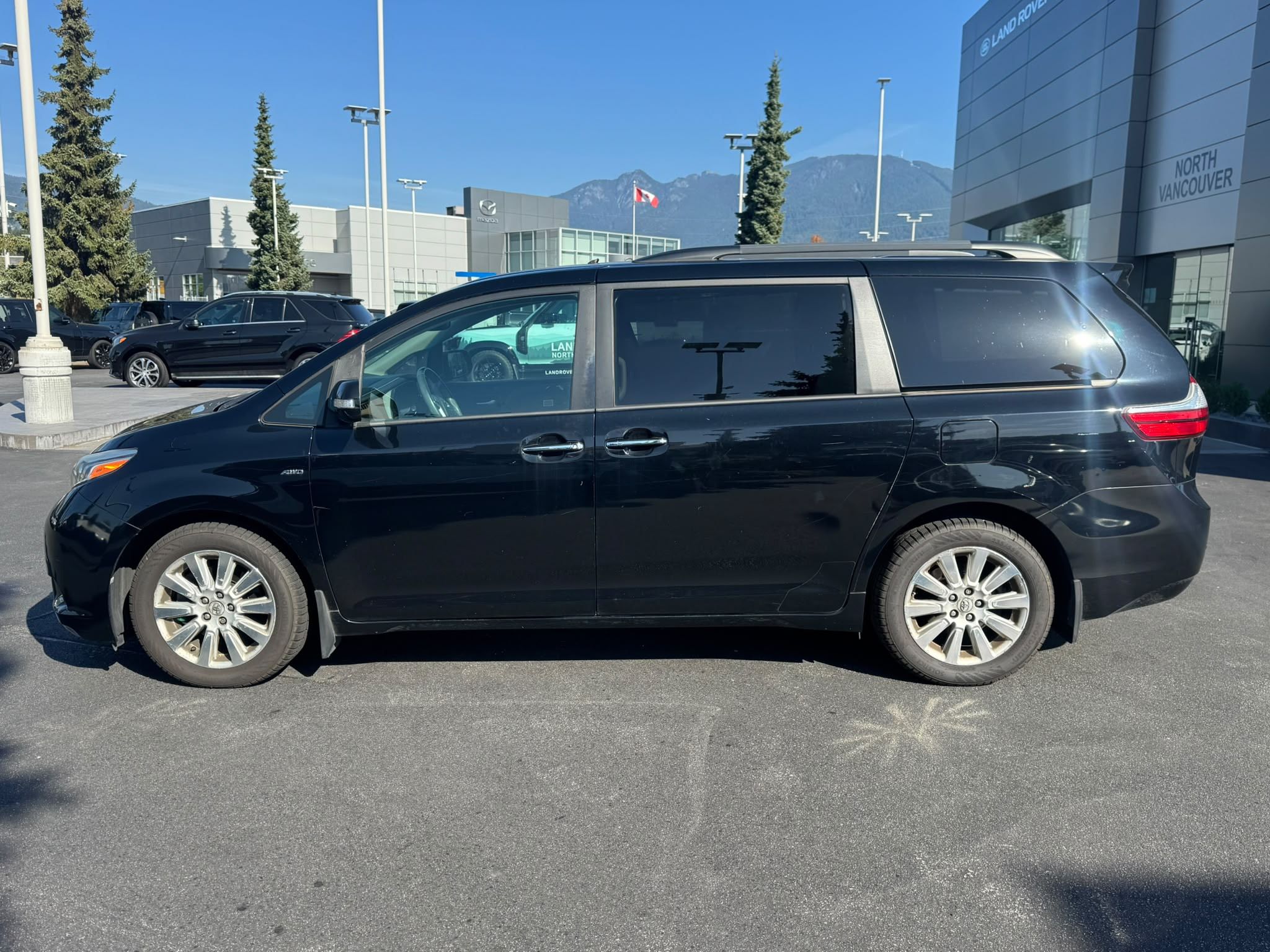 2016  Sienna