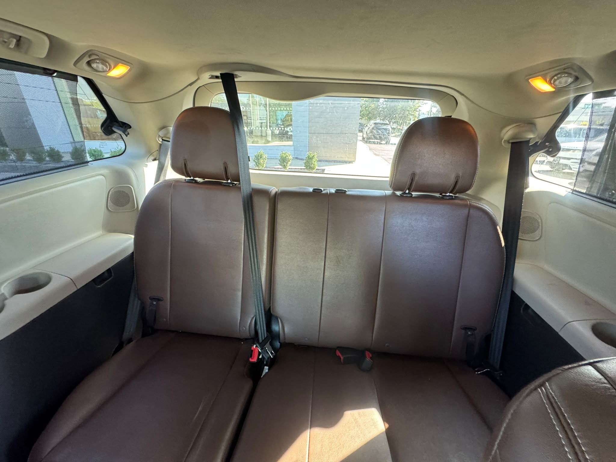 2016  Sienna