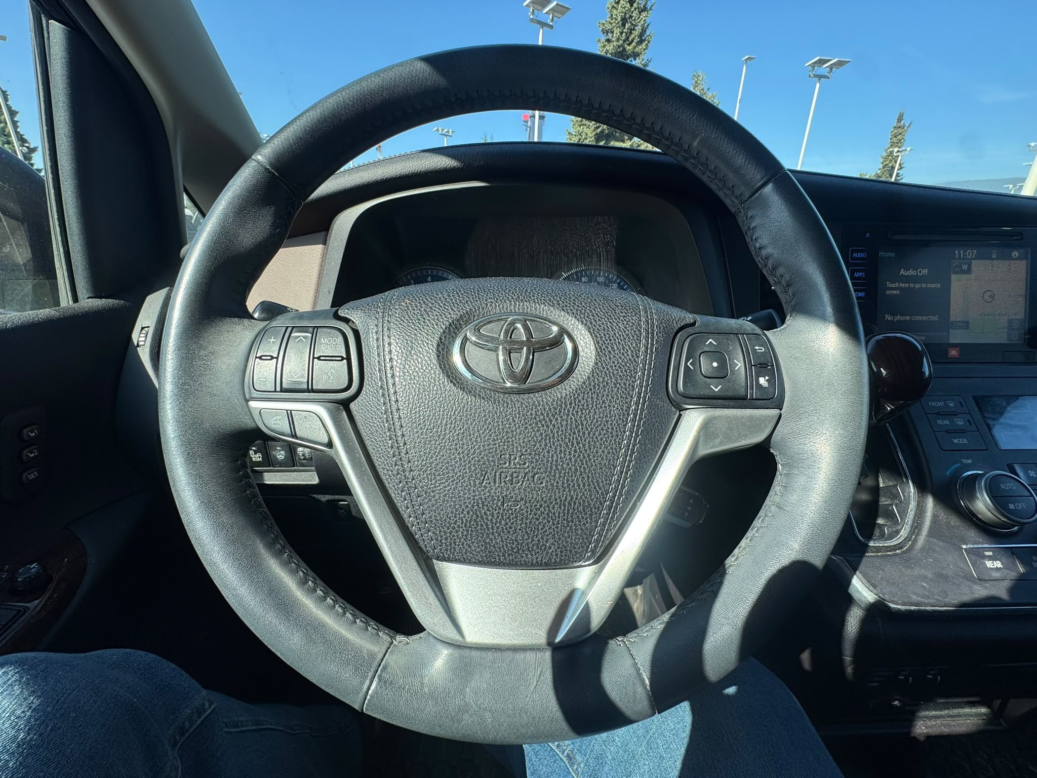 2016  Sienna
