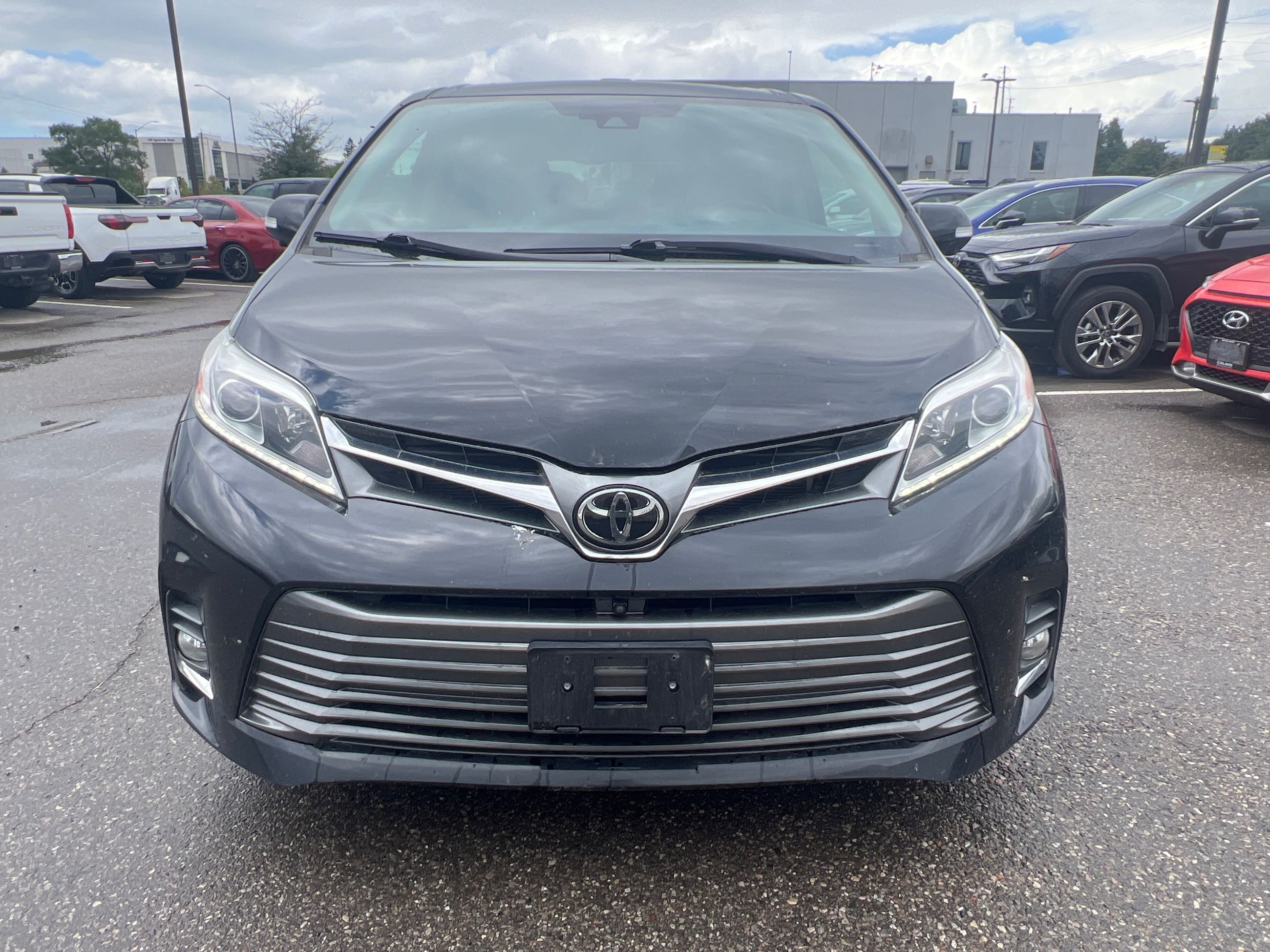 2020 Toyota Sienna in Bolton, Ontario