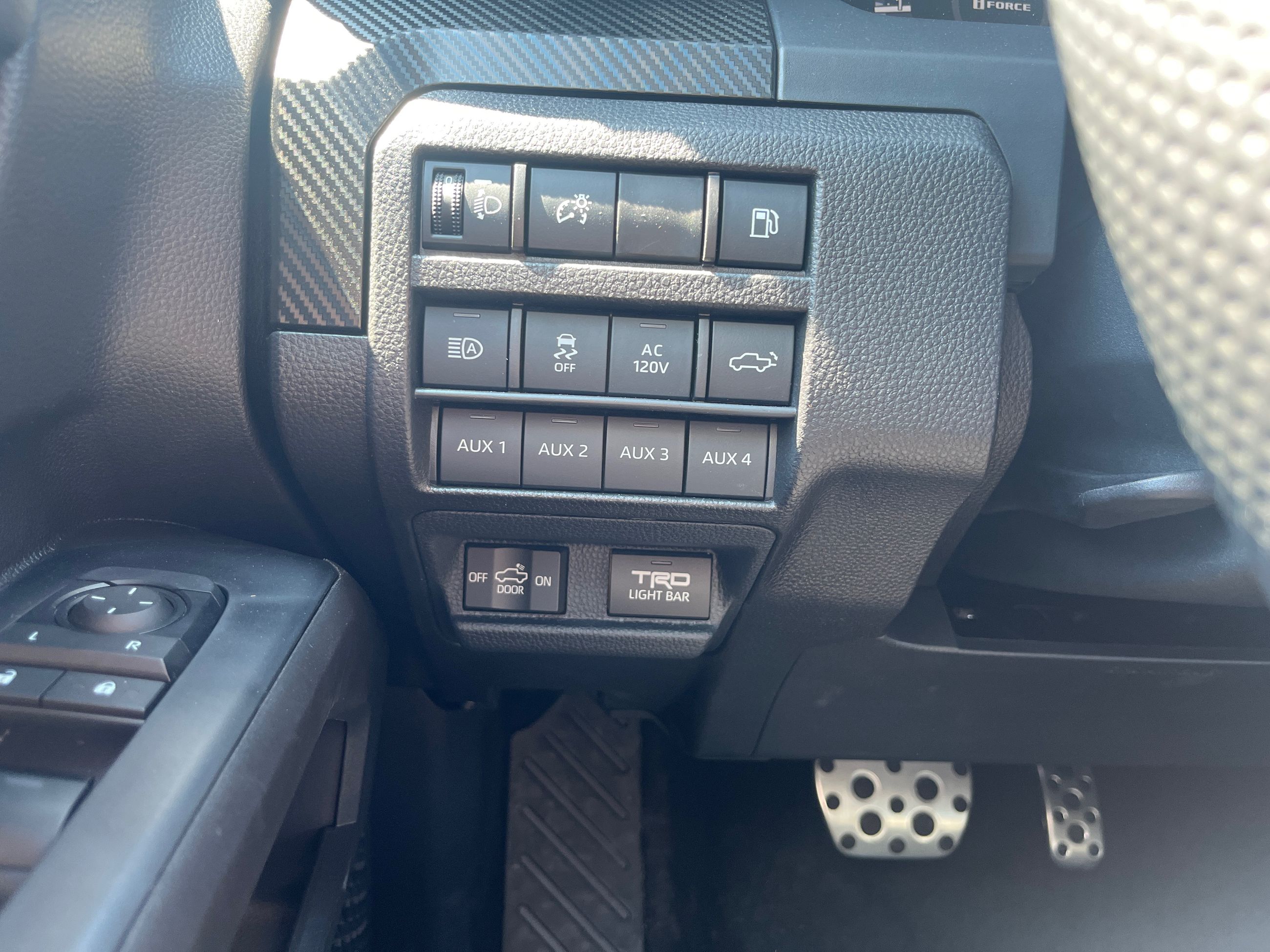 2026 Toyota Tacoma Hybrid in Bolton, Ontario