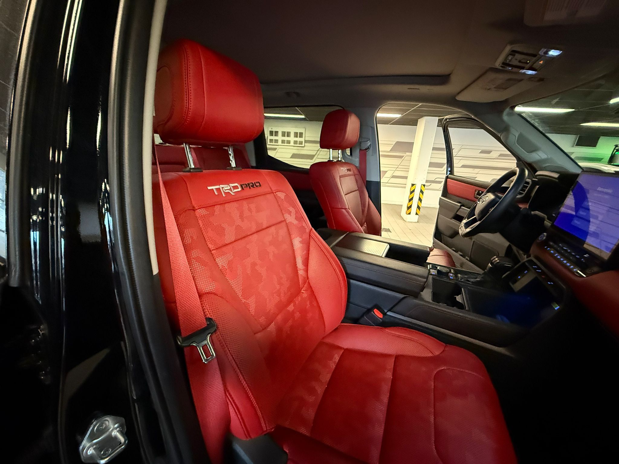 Toyota Tundra 4X4  2023 à Vancouver, Colombie-Britannique