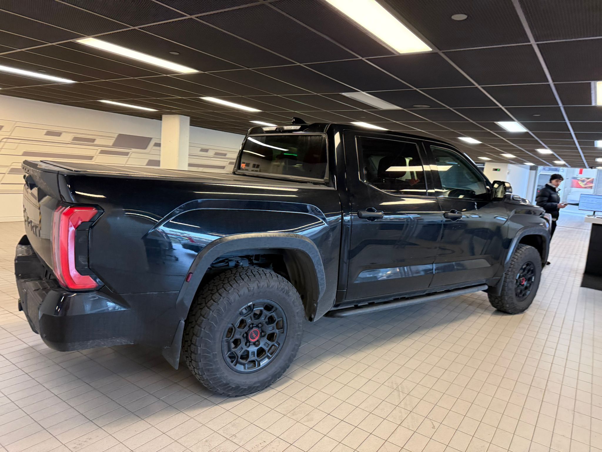 Toyota Tundra 4X4  2023 à Vancouver, Colombie-Britannique