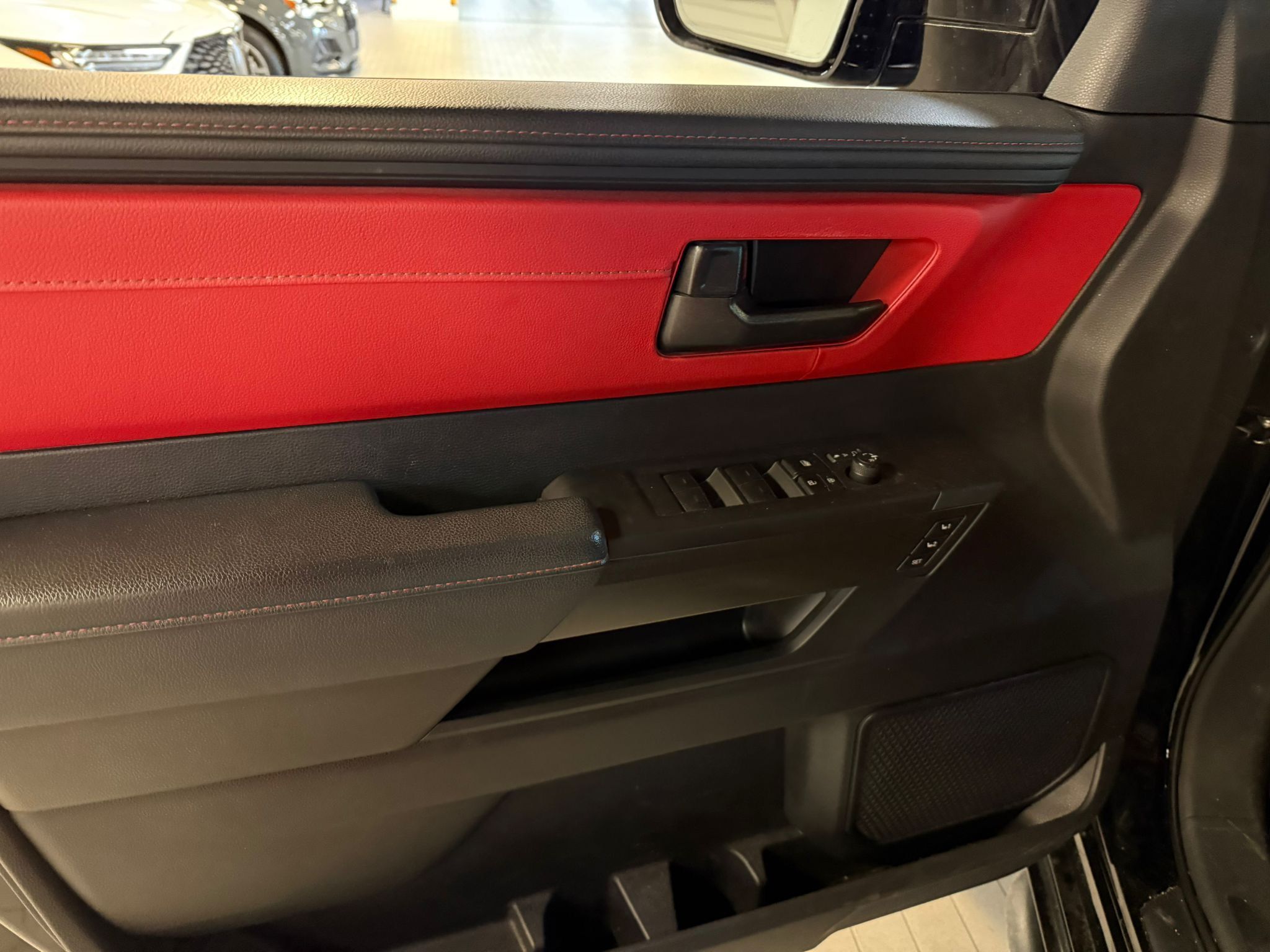 Toyota Tundra 4X4  2023 à Vancouver, Colombie-Britannique