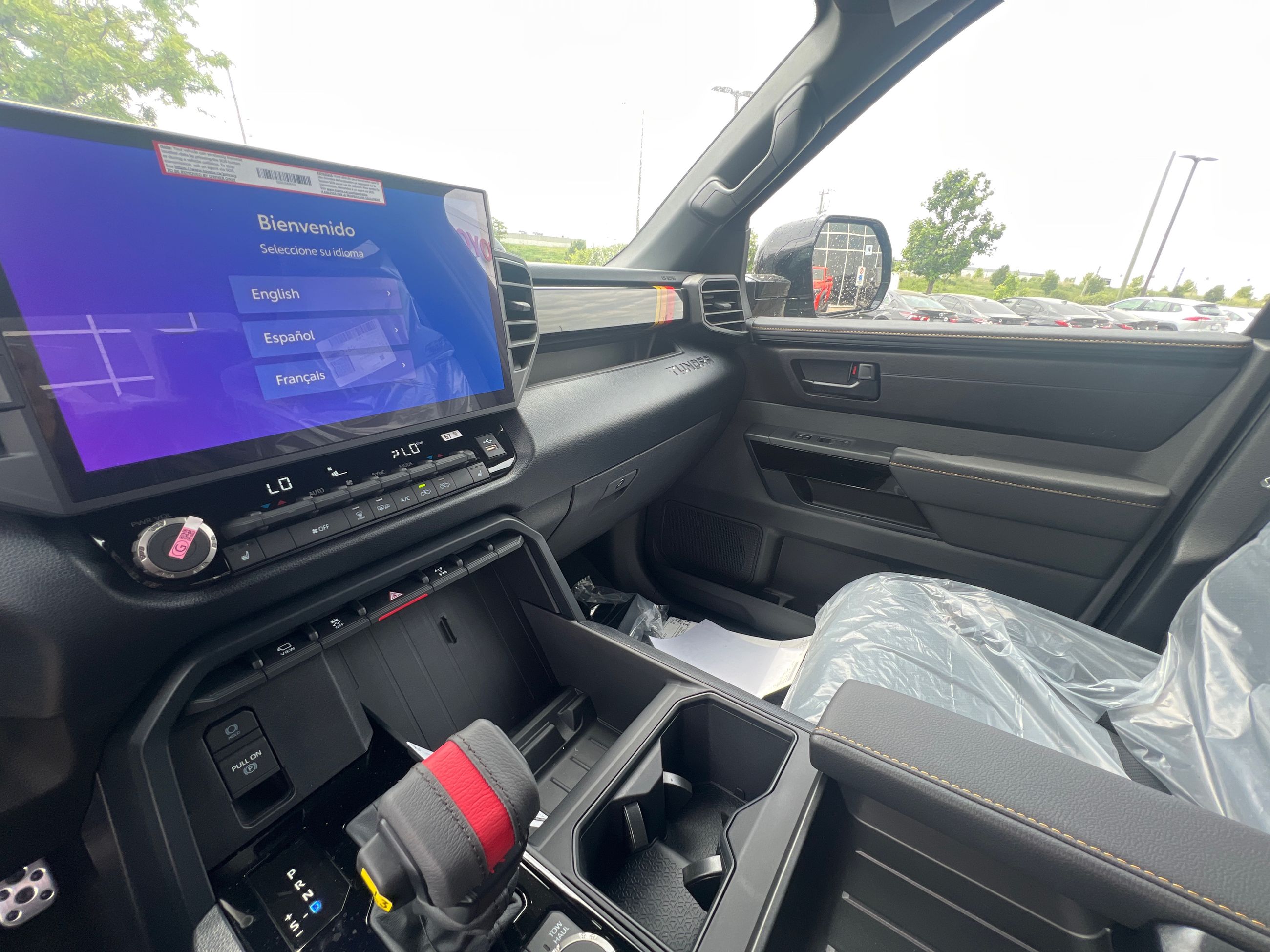 2025 Toyota TUNDRA 4X4 in Bolton, Ontario
