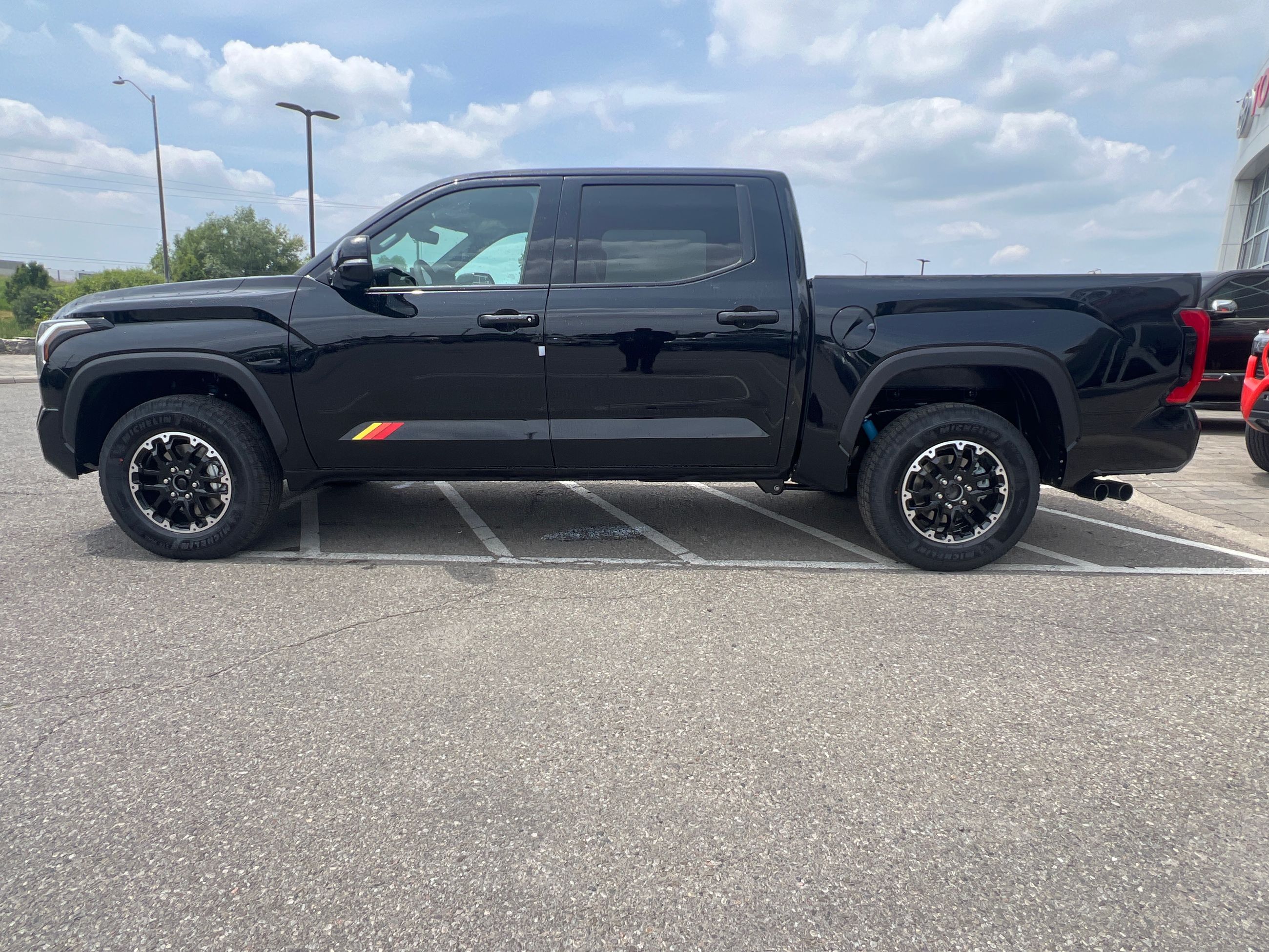 2025 Toyota TUNDRA 4X4 in Bolton, Ontario