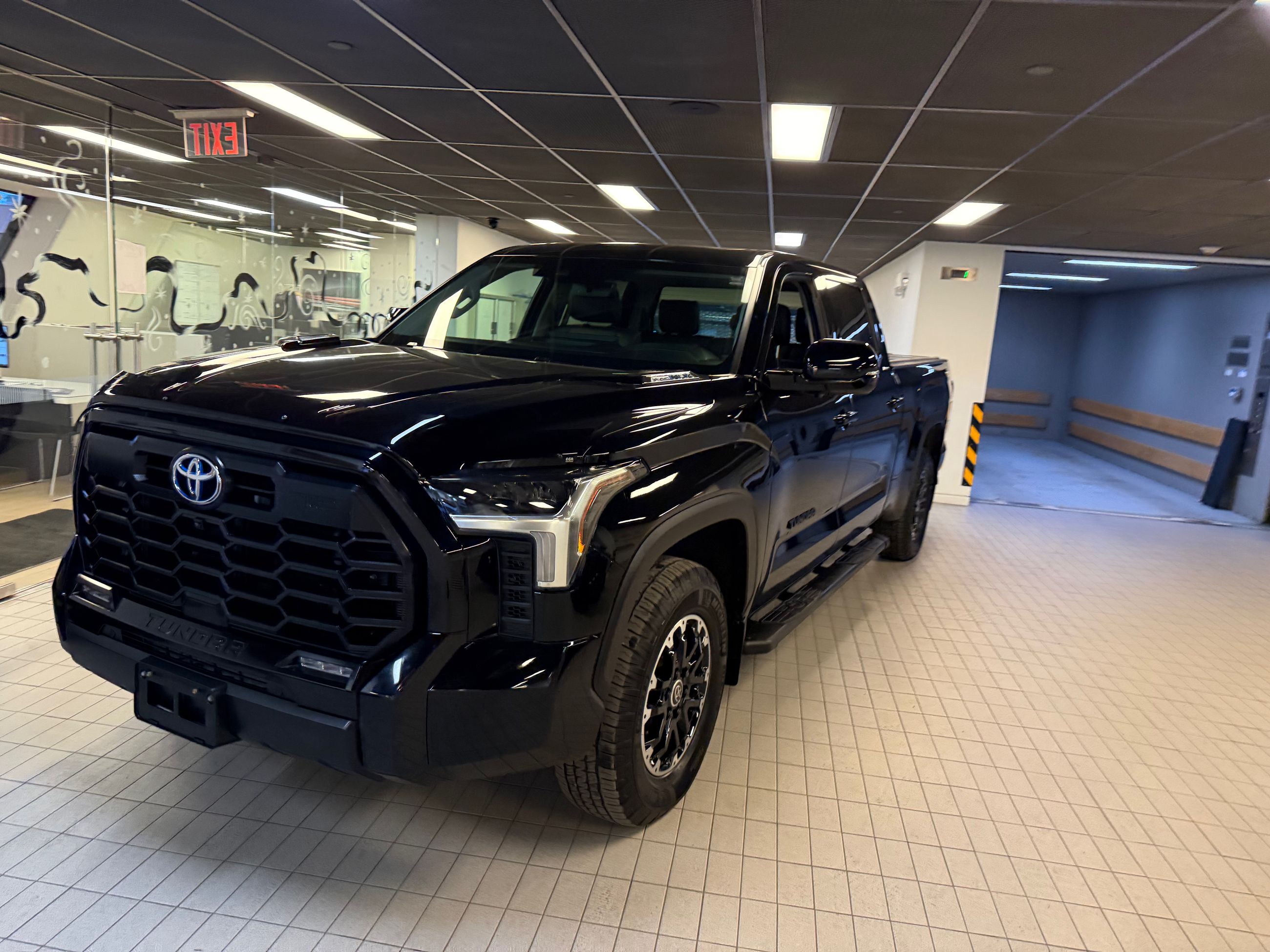 Toyota Tundra Hybrid  2024 à Vancouver, Colombie-Britannique