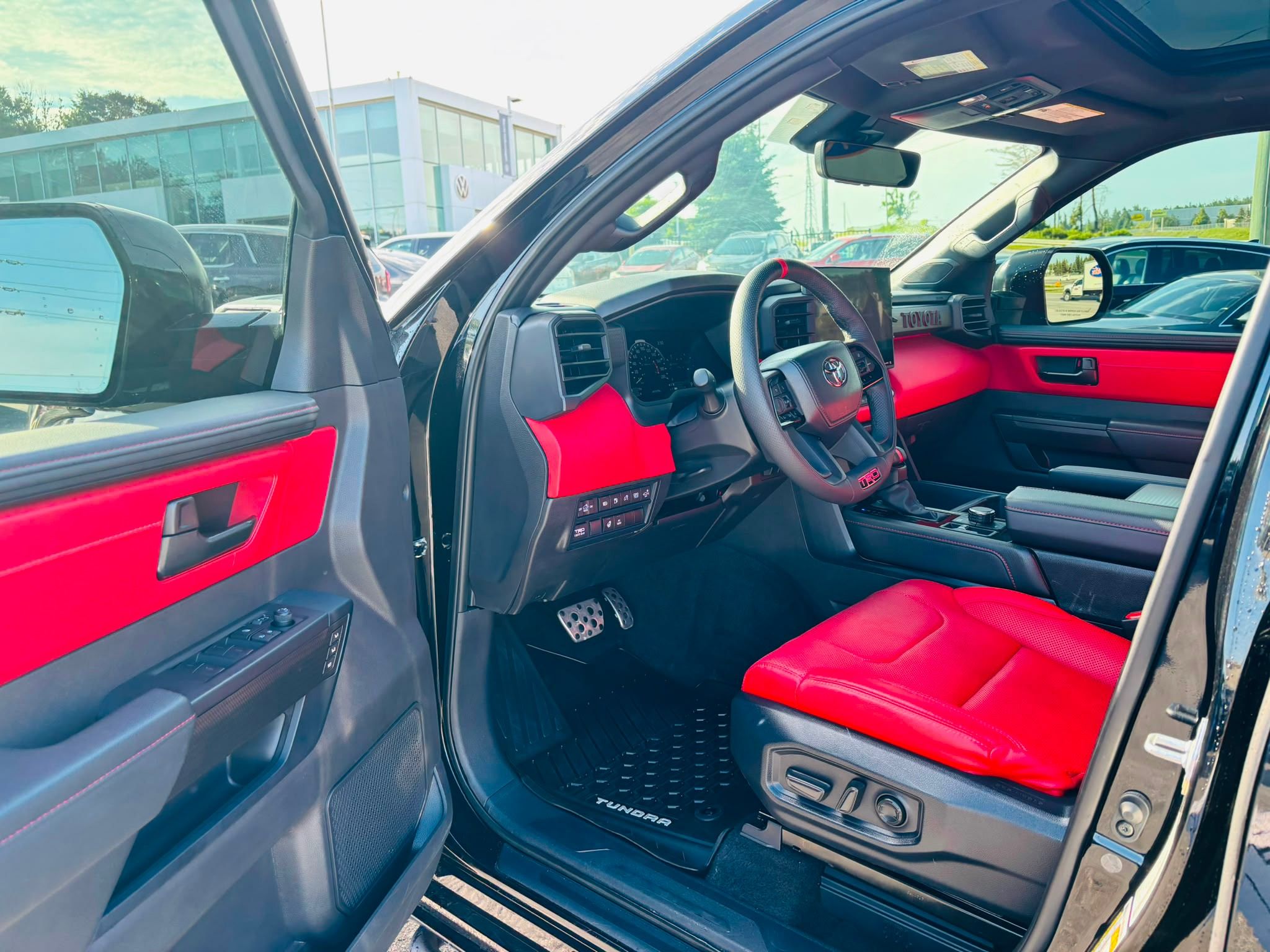 Toyota Tundra Hybrid  2024 à Barrie, Ontario