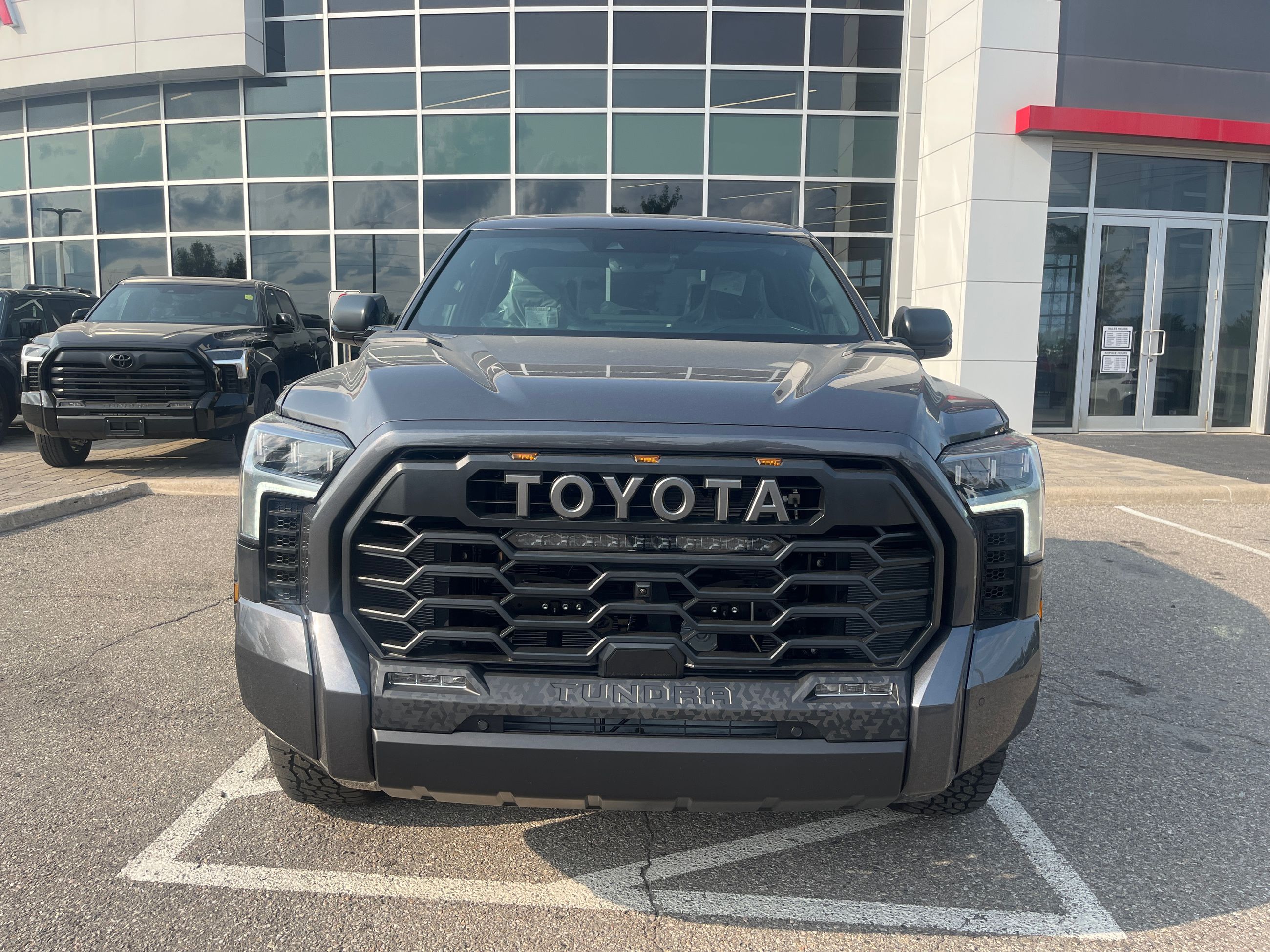 Toyota Tundra Hybrid  2026 à Bolton, Ontario