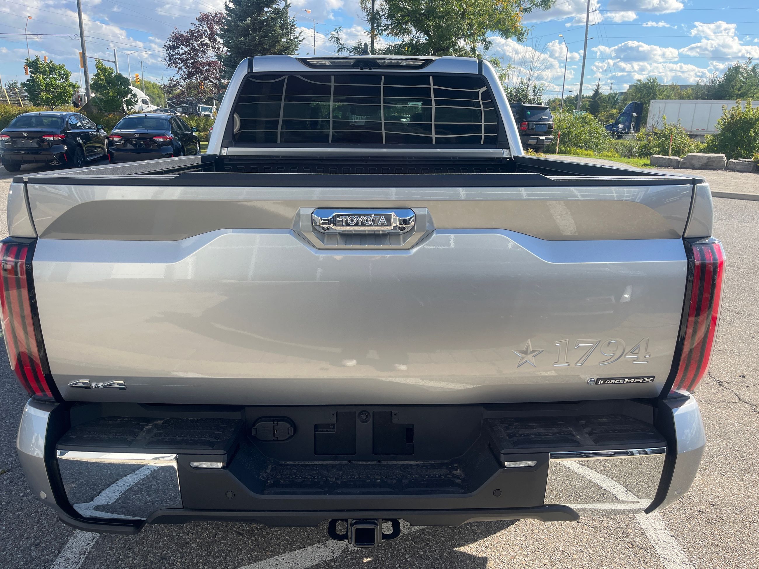 Toyota Tundra Hybrid  2026 à Bolton, Ontario