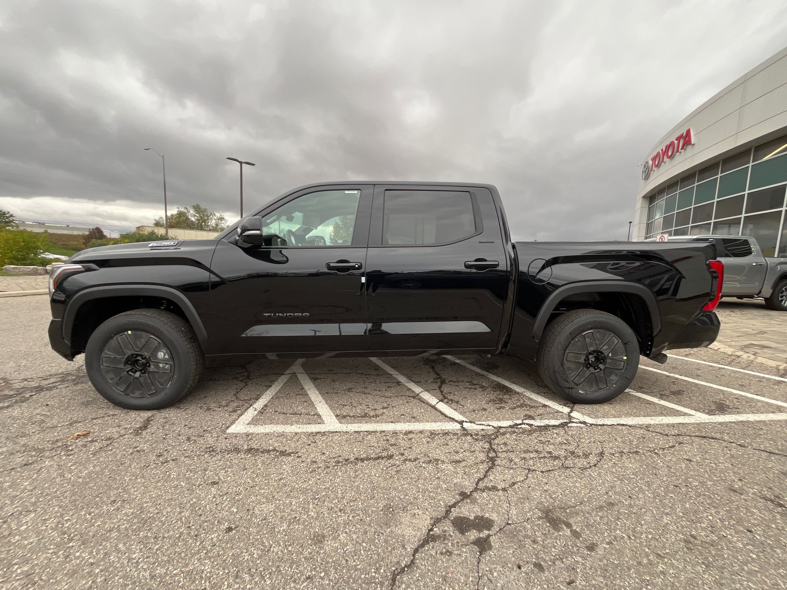 Toyota Tundra Hybrid  2026 à Bolton, Ontario