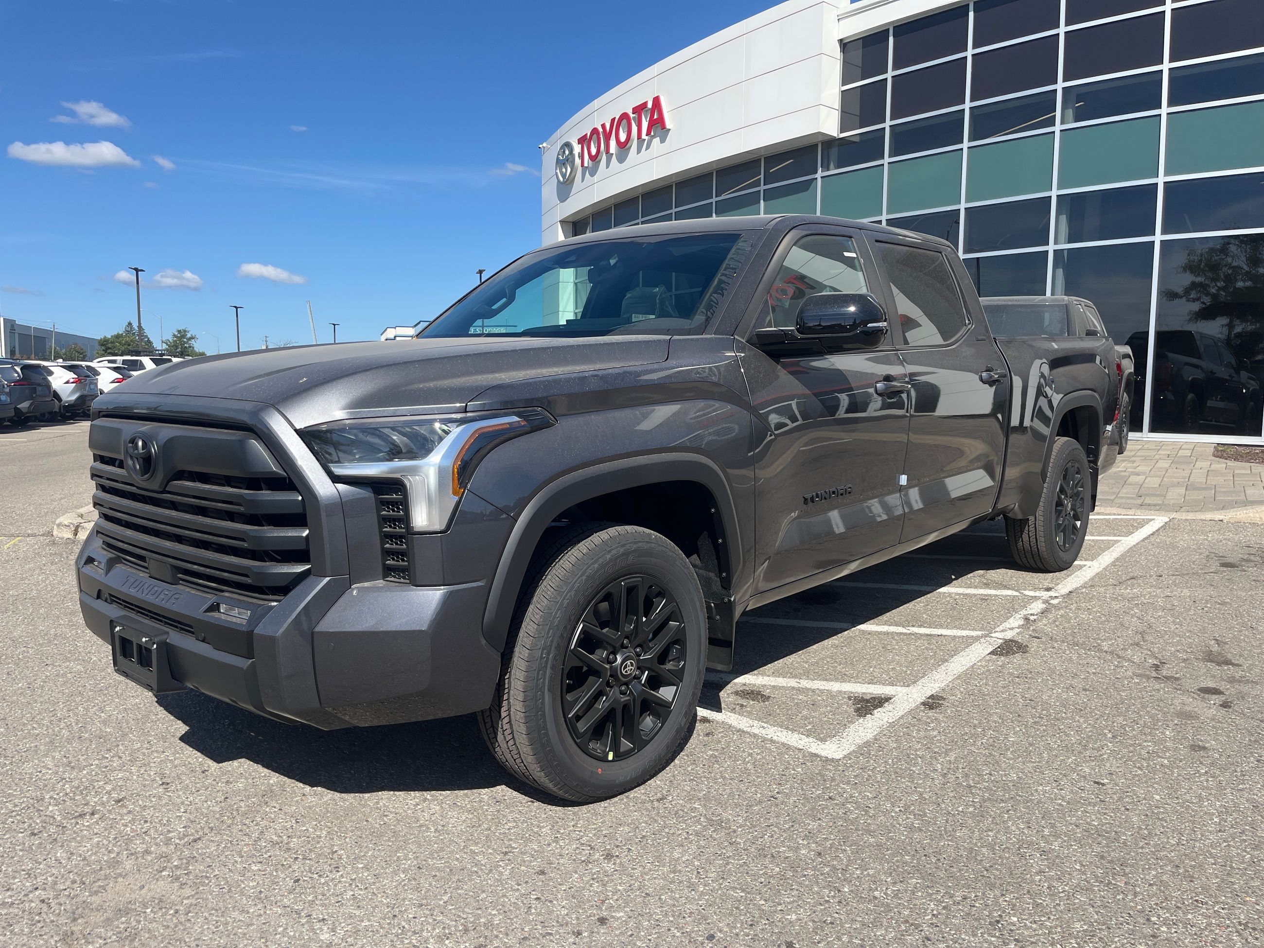 Toyota Tundra  2026 à Bolton, Ontario