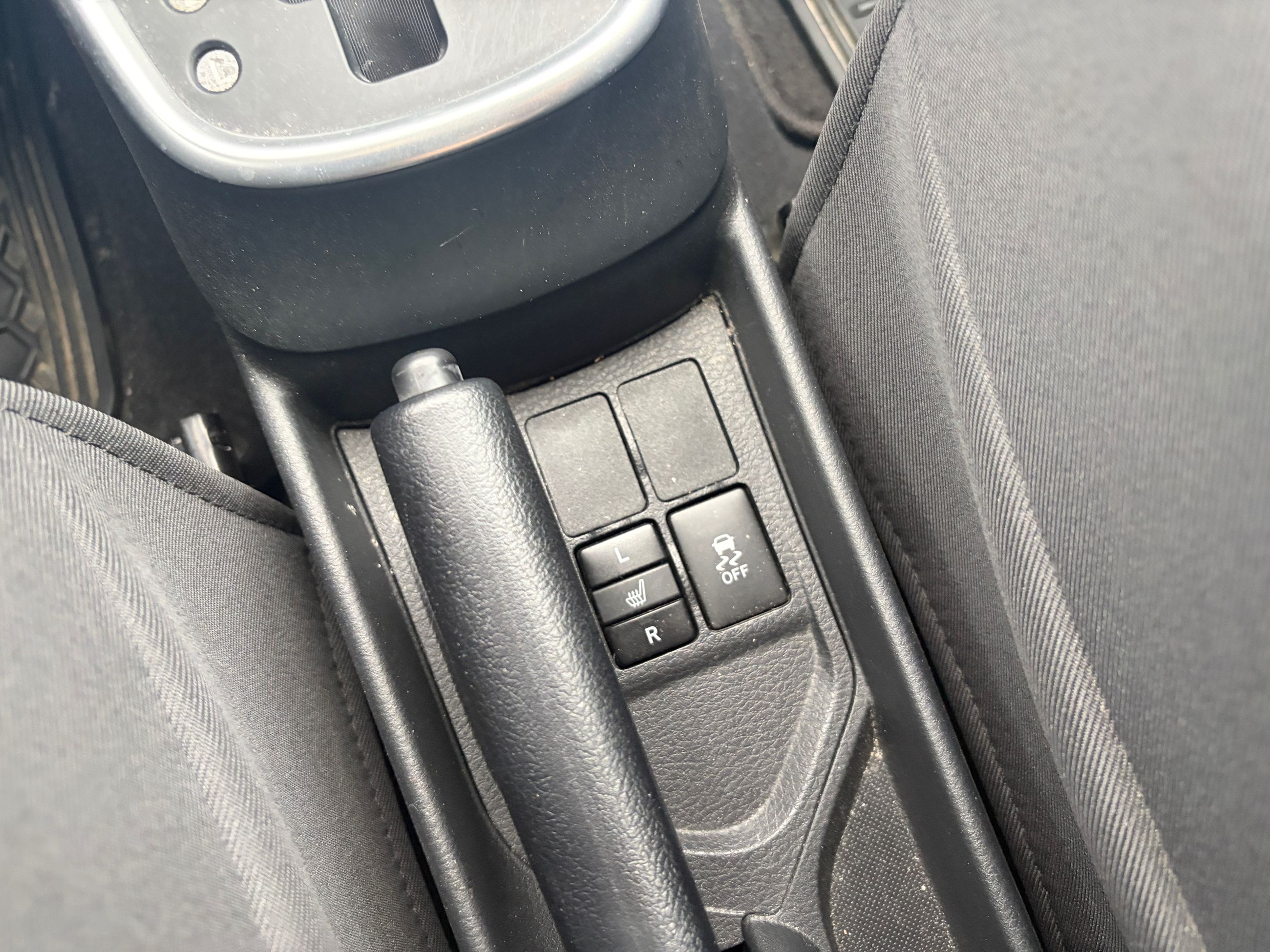 2018 Toyota Yaris Hatchback in Dorval, Quebec