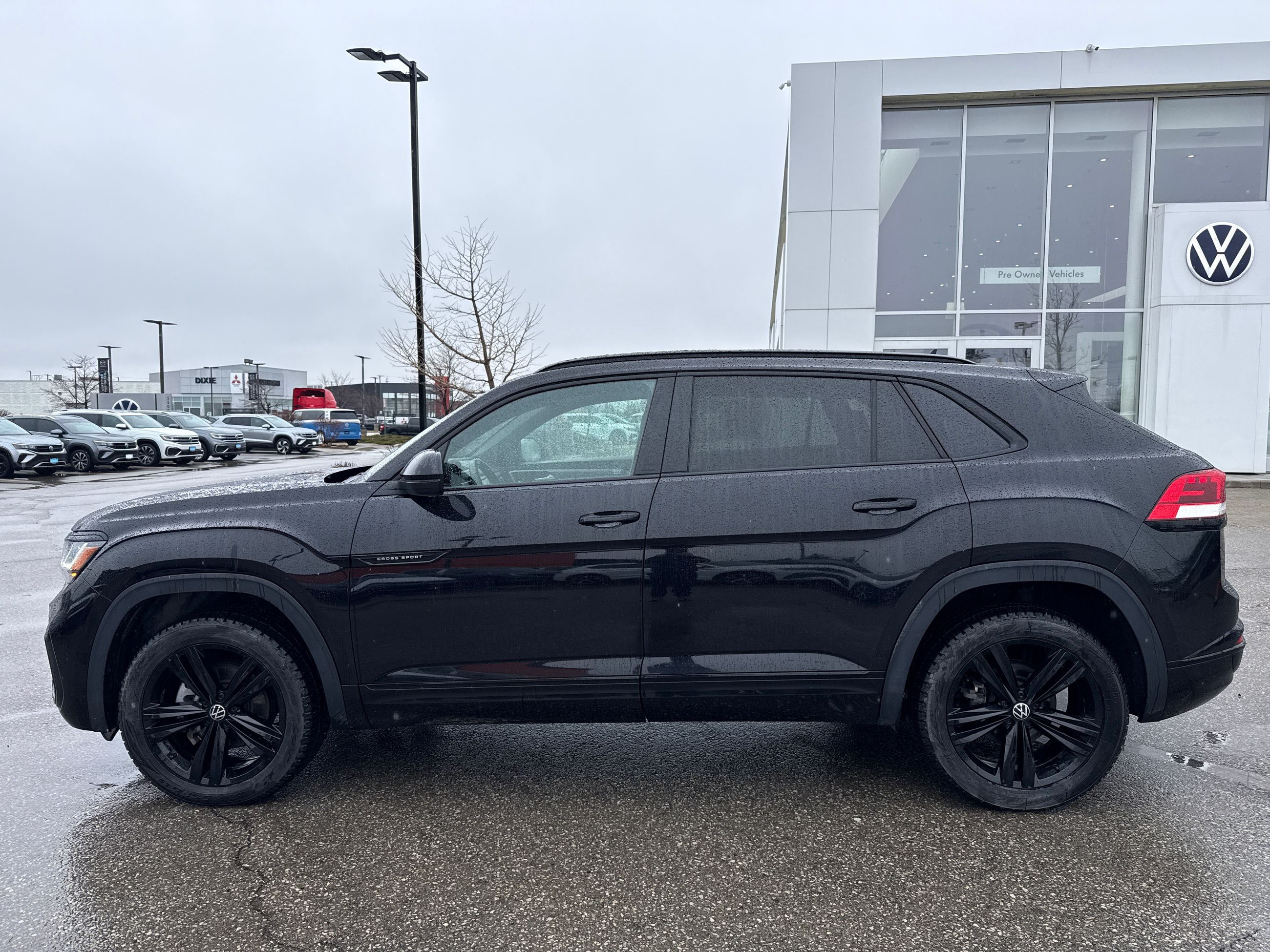 2022 Volkswagen Atlas Cross Sport in Mississauga, Ontario