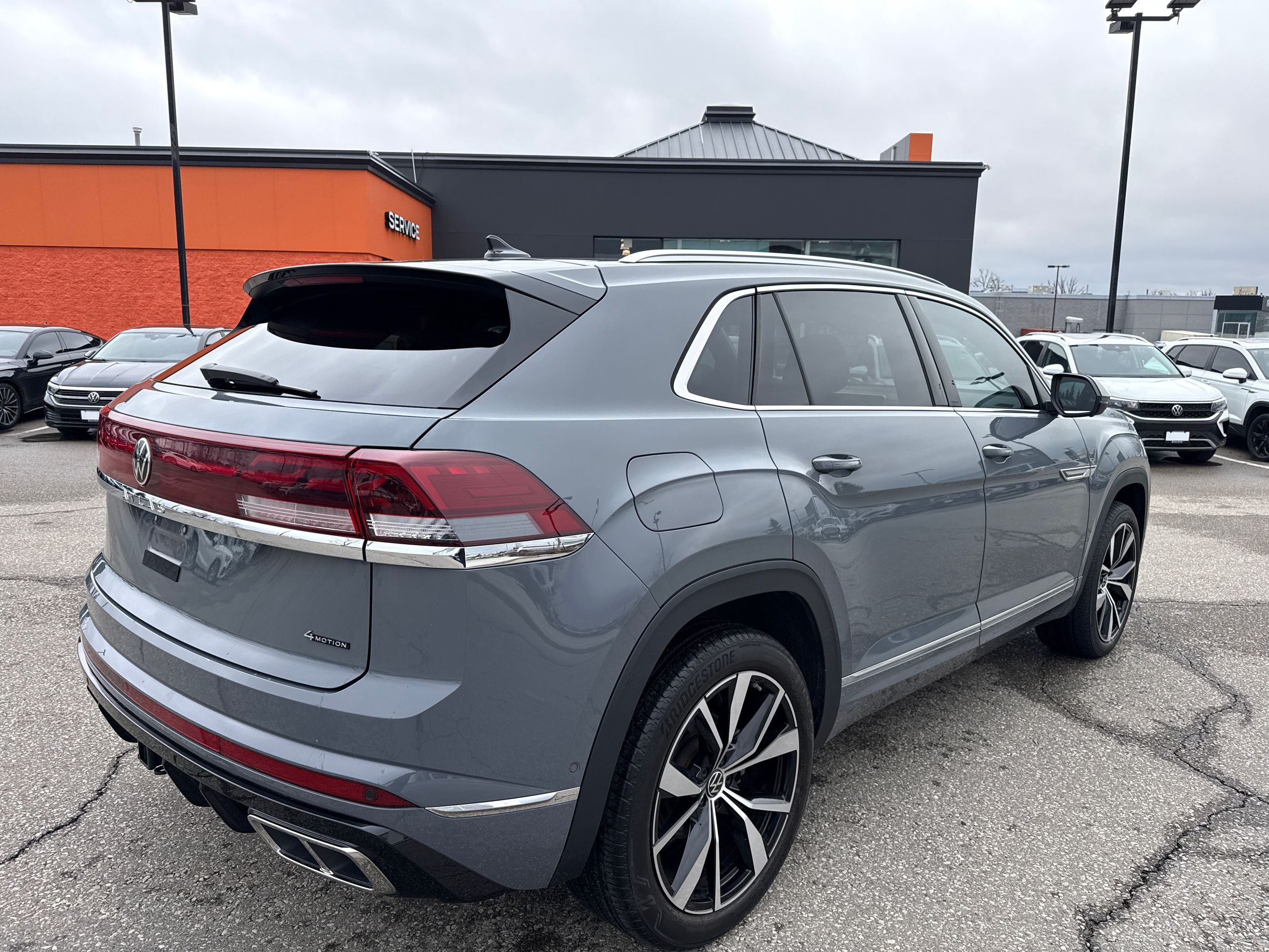 2024 Volkswagen Atlas Cross Sport in Mississauga, Ontario