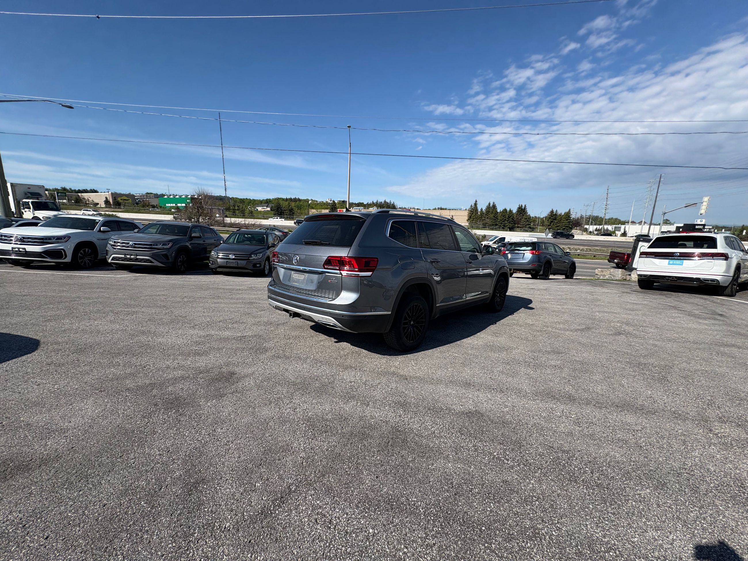 2019 Volkswagen Atlas in Barrie, Ontario