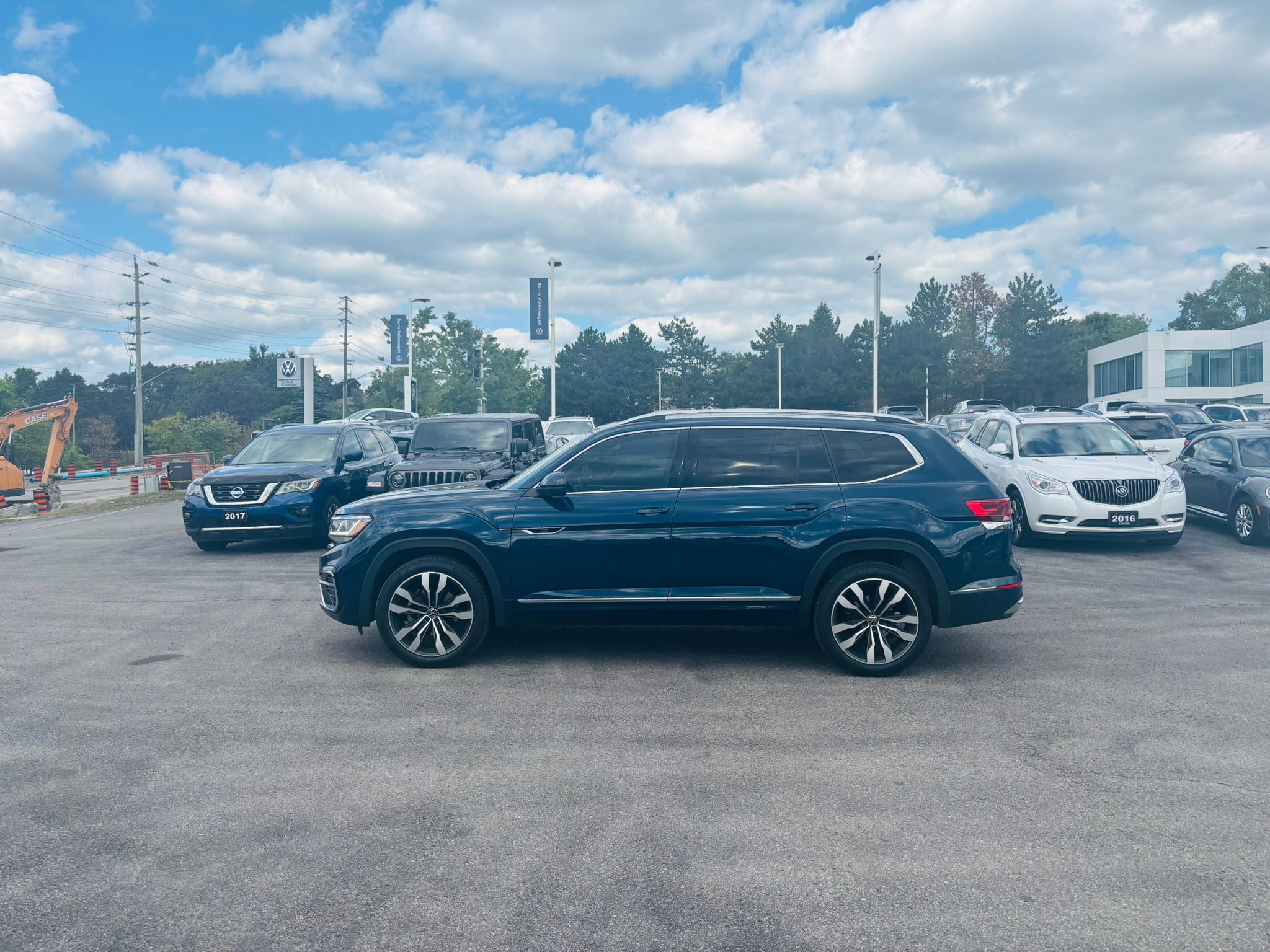2021 Volkswagen Atlas in Barrie, Ontario