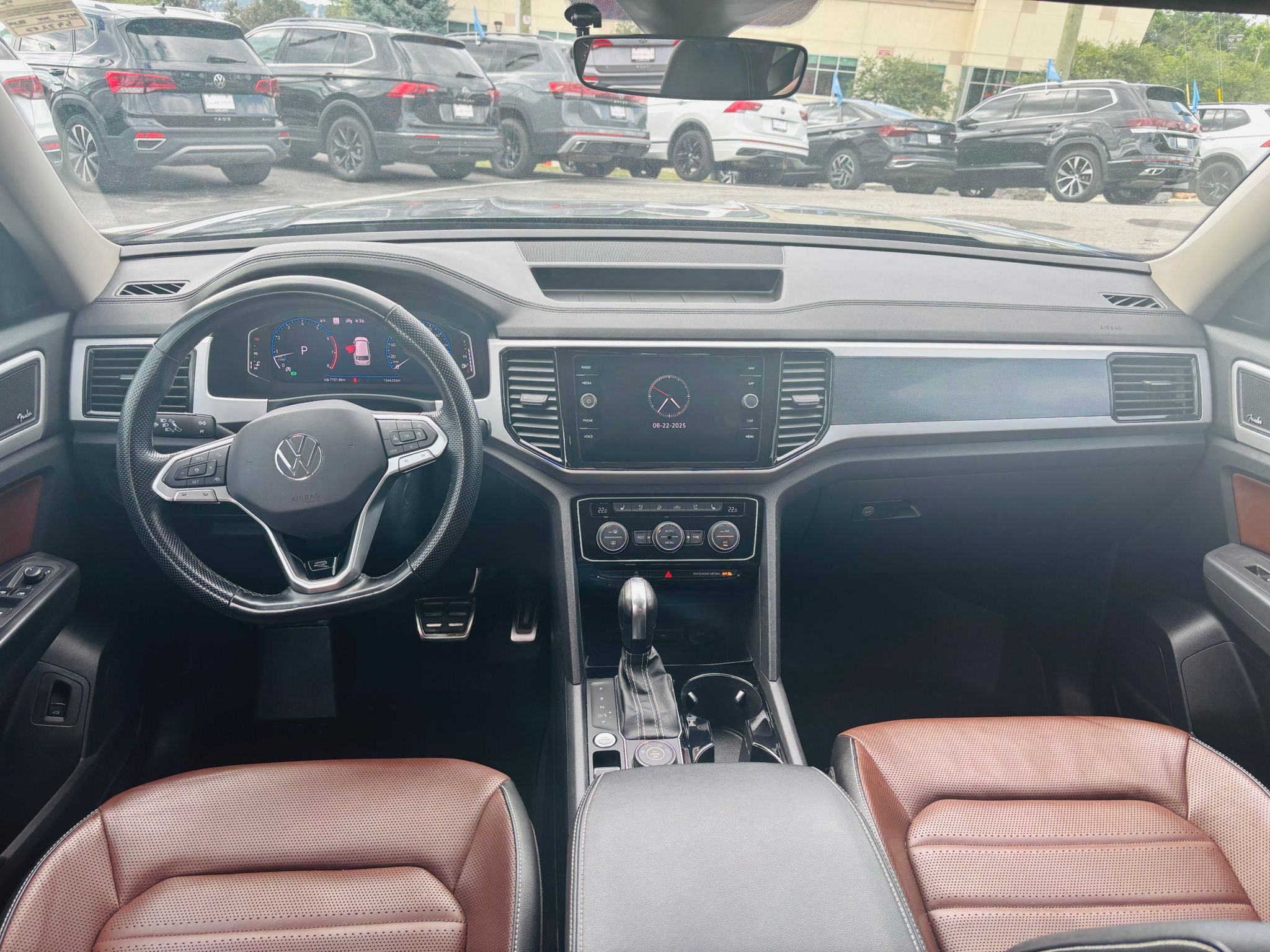 2021 Volkswagen Atlas in Barrie, Ontario