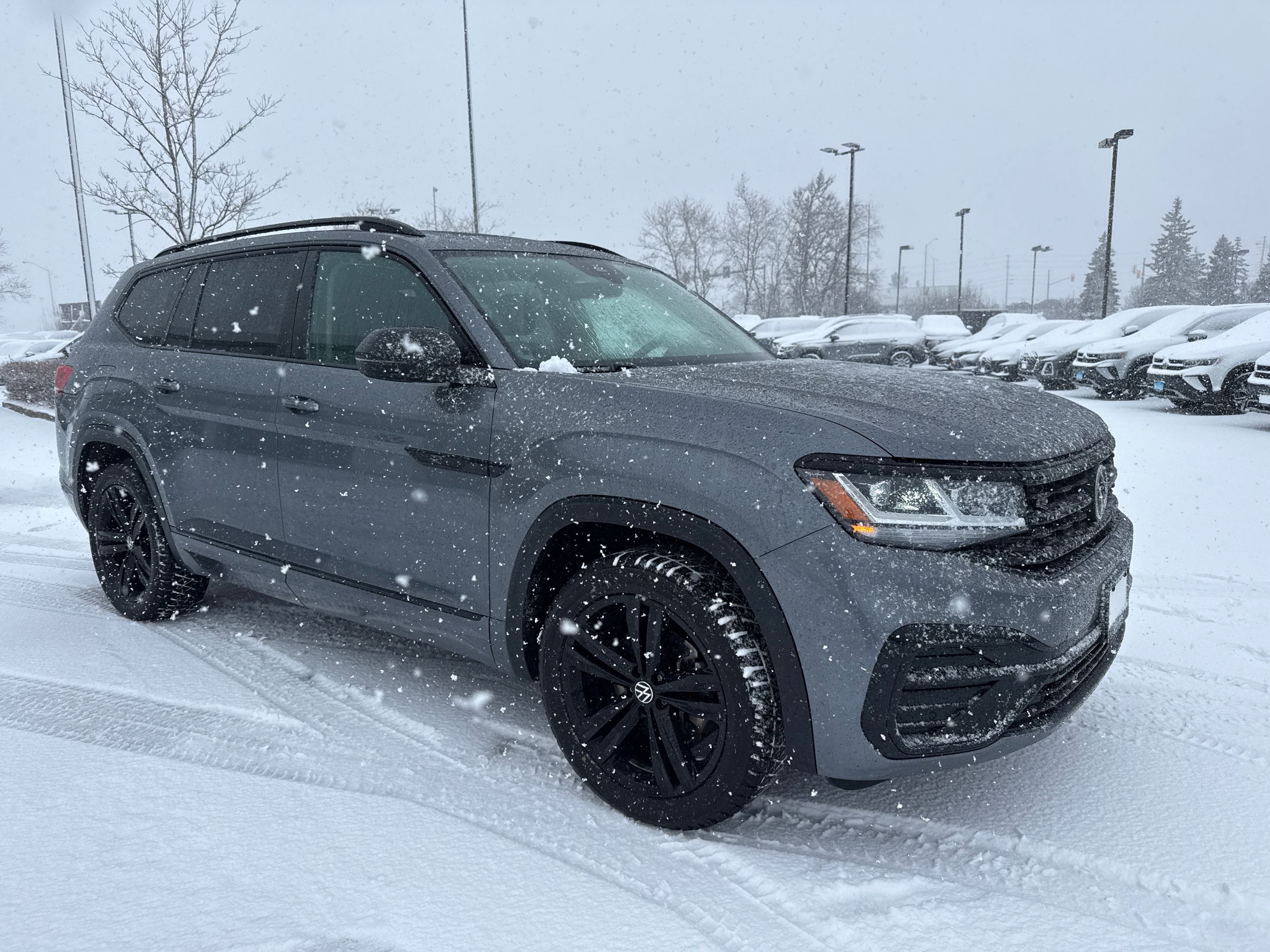 2023 Volkswagen Atlas in Mississauga, Ontario