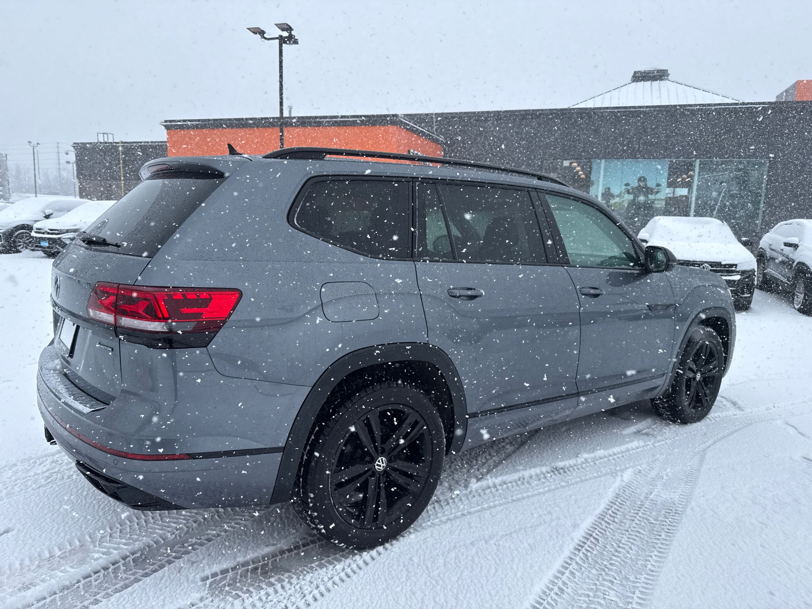 2023 Volkswagen Atlas in Mississauga, Ontario