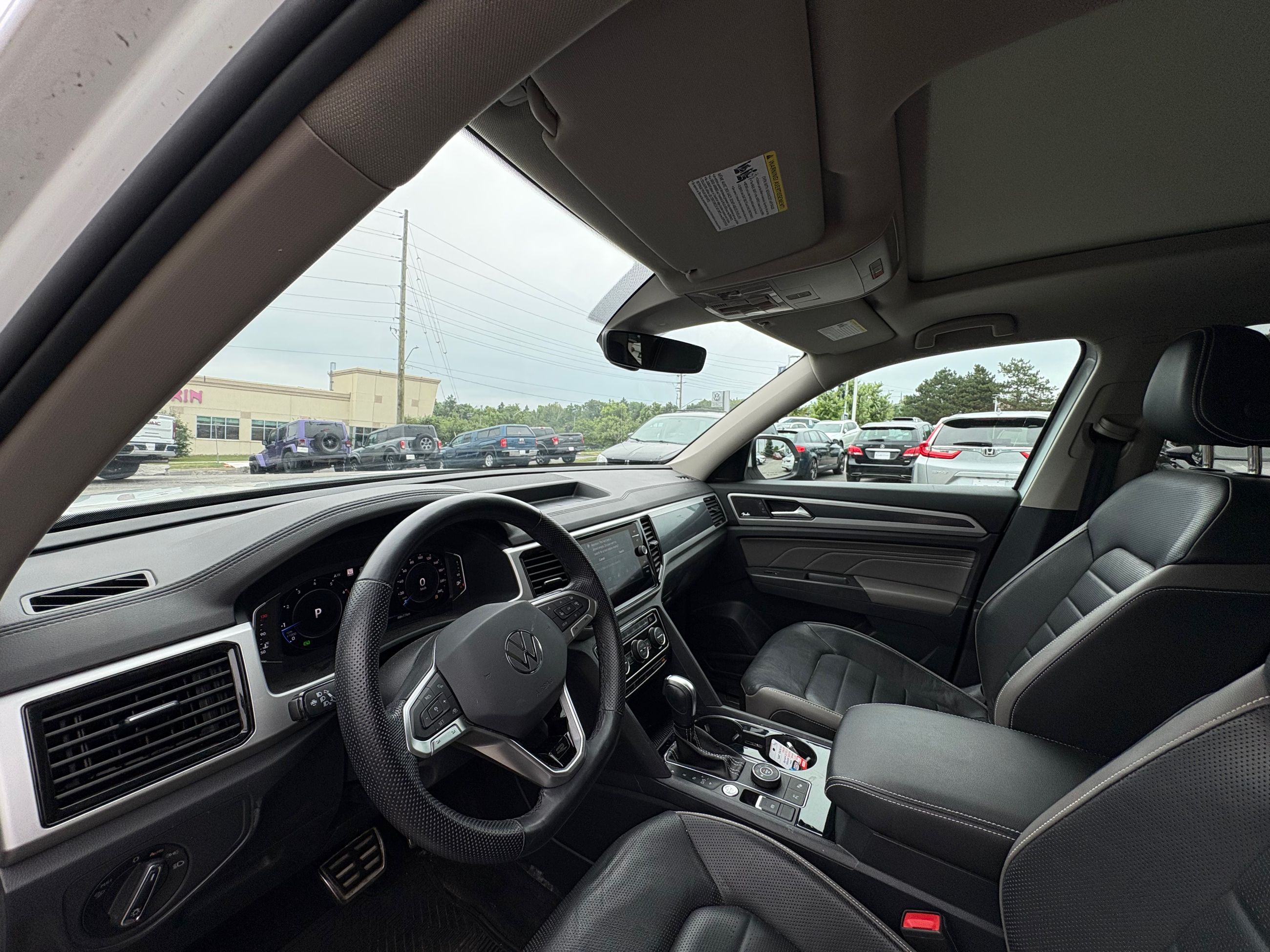 2023 Volkswagen Atlas in Barrie, Ontario