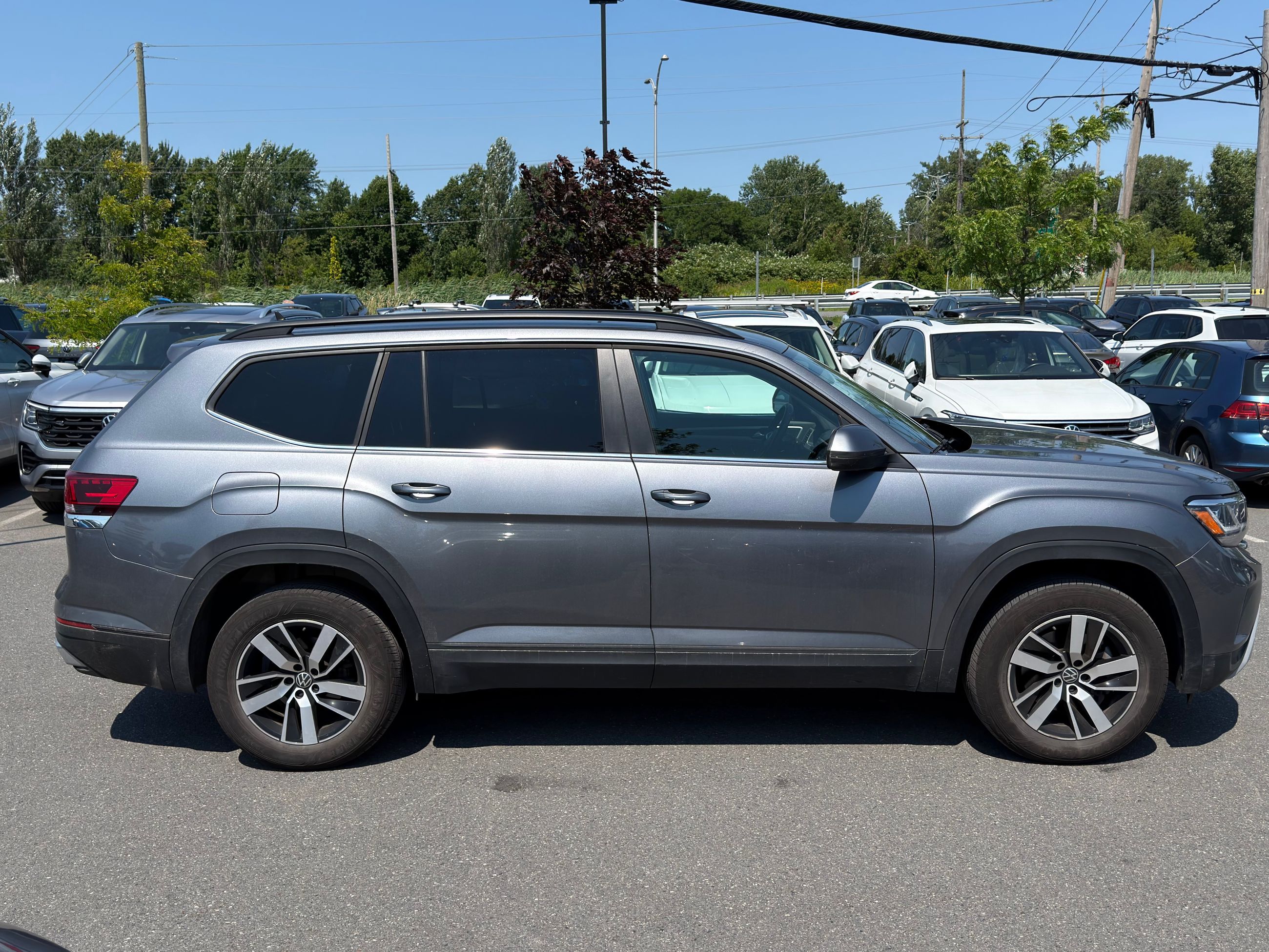 Volkswagen Atlas  2023 à Saint-Bruno-de-Montarville, Québec