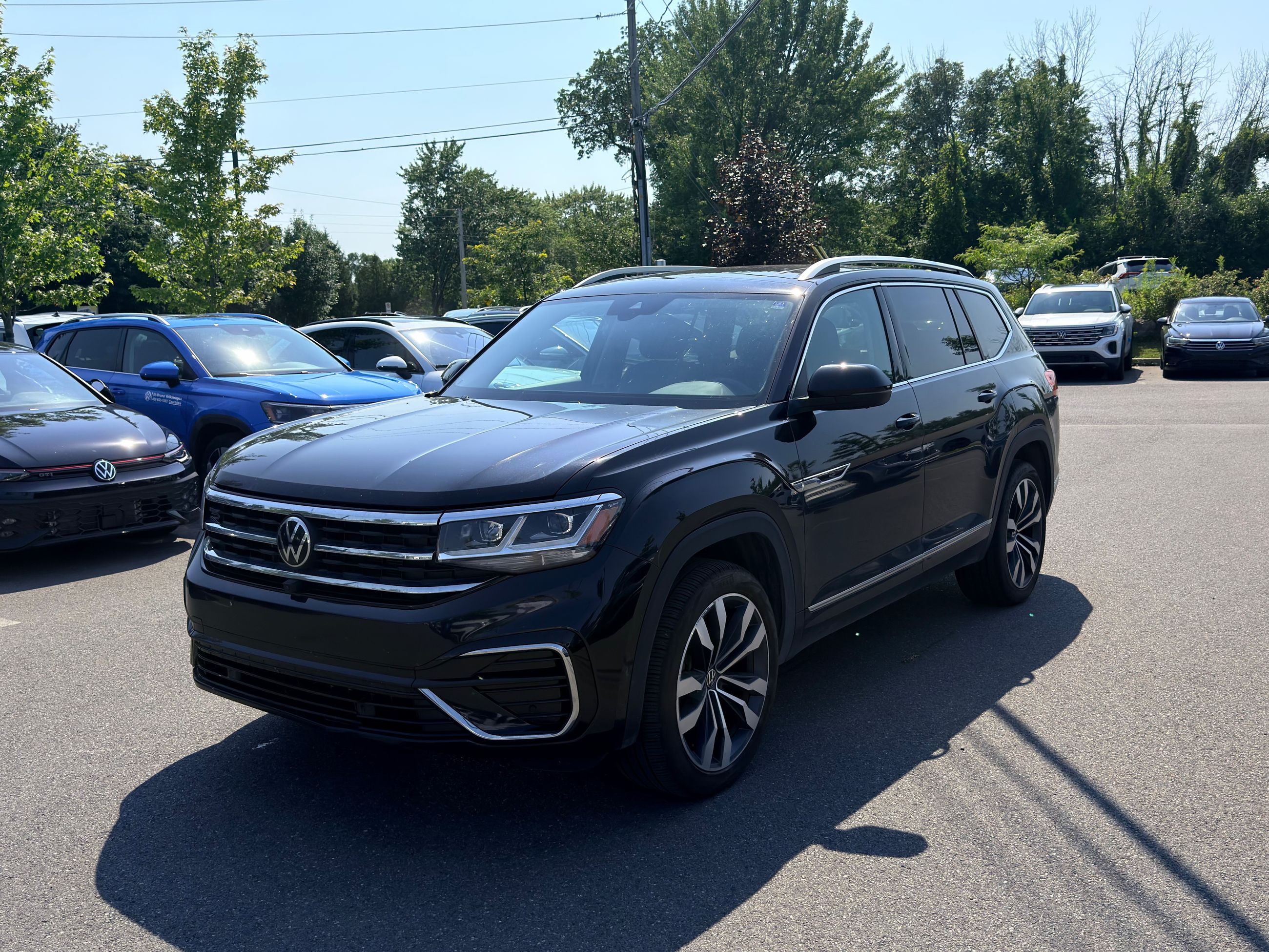 2023 Volkswagen Atlas in Saint-Bruno-de-Montarville, Quebec
