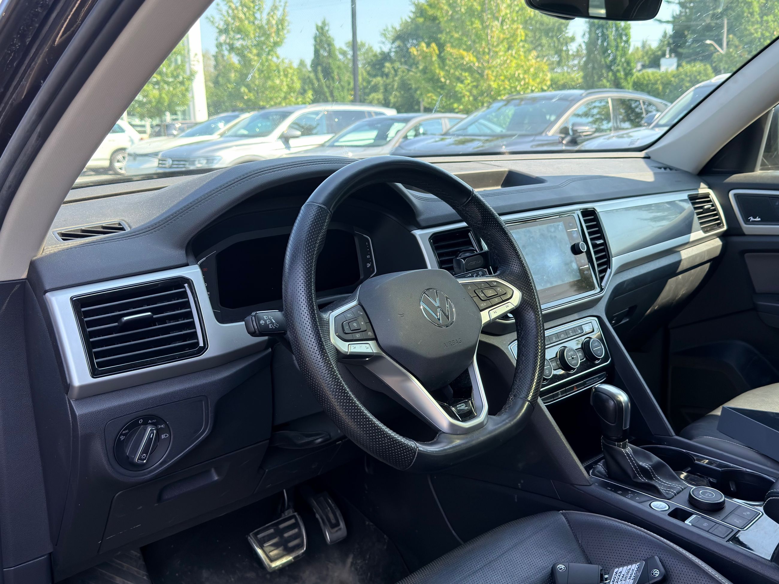 2023 Volkswagen Atlas in Saint-Bruno-de-Montarville, Quebec